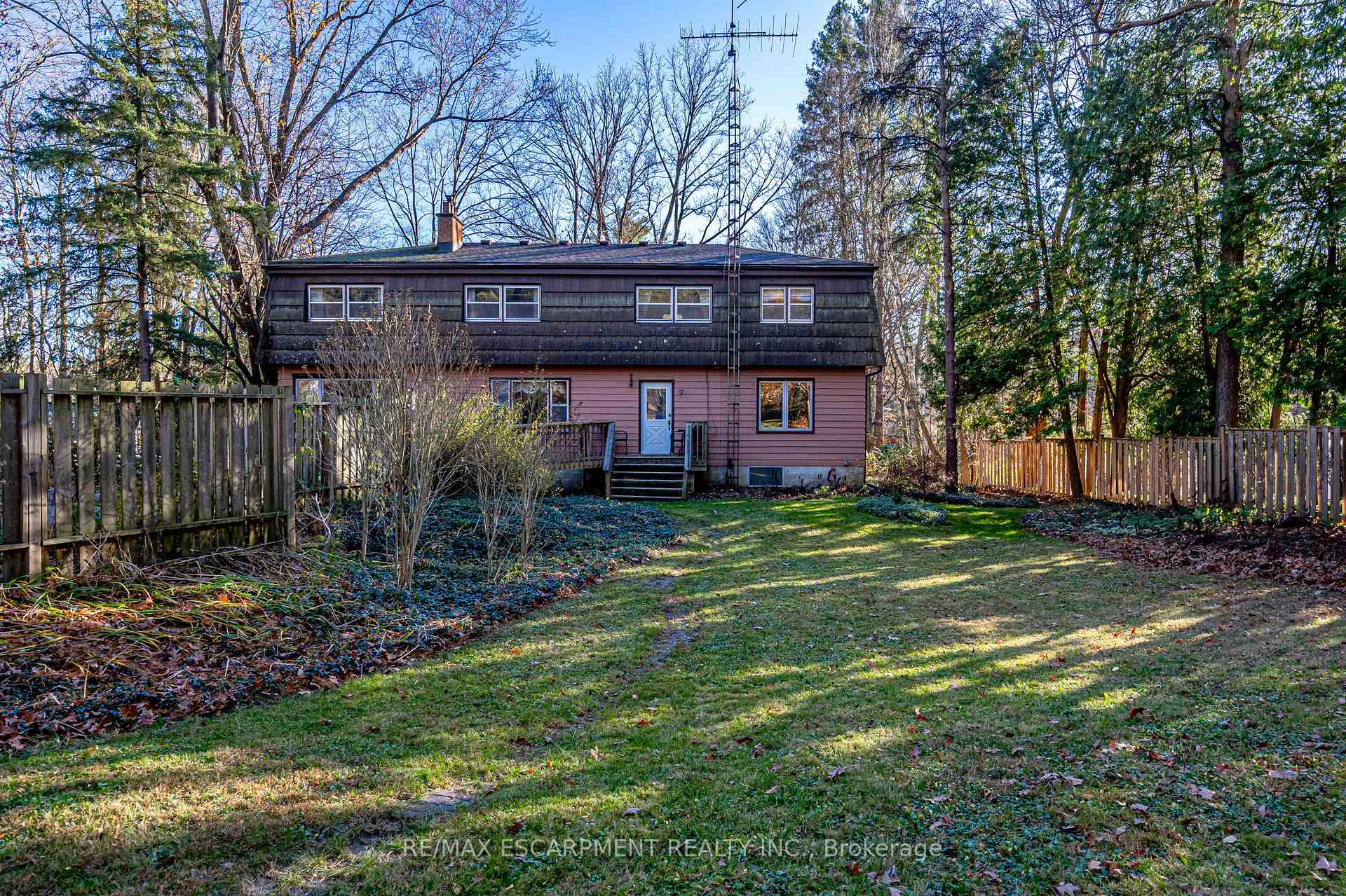 Photo 38 of 1055 Governors Road, Hamilton, Rural Dundas — HOMEH