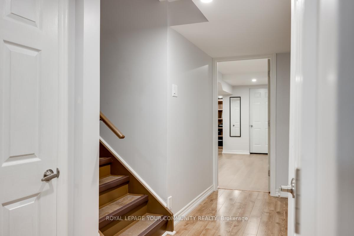 Photo 29 of 35 rosario Drive, Vaughan, Vellore Village — HOMEH