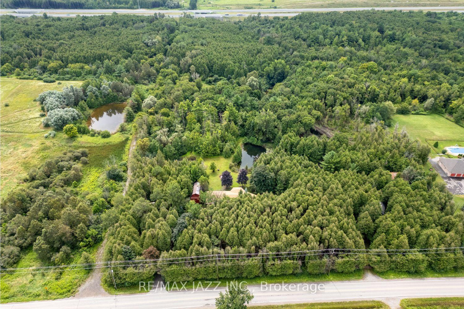Front of 2747 Concession Rd 6