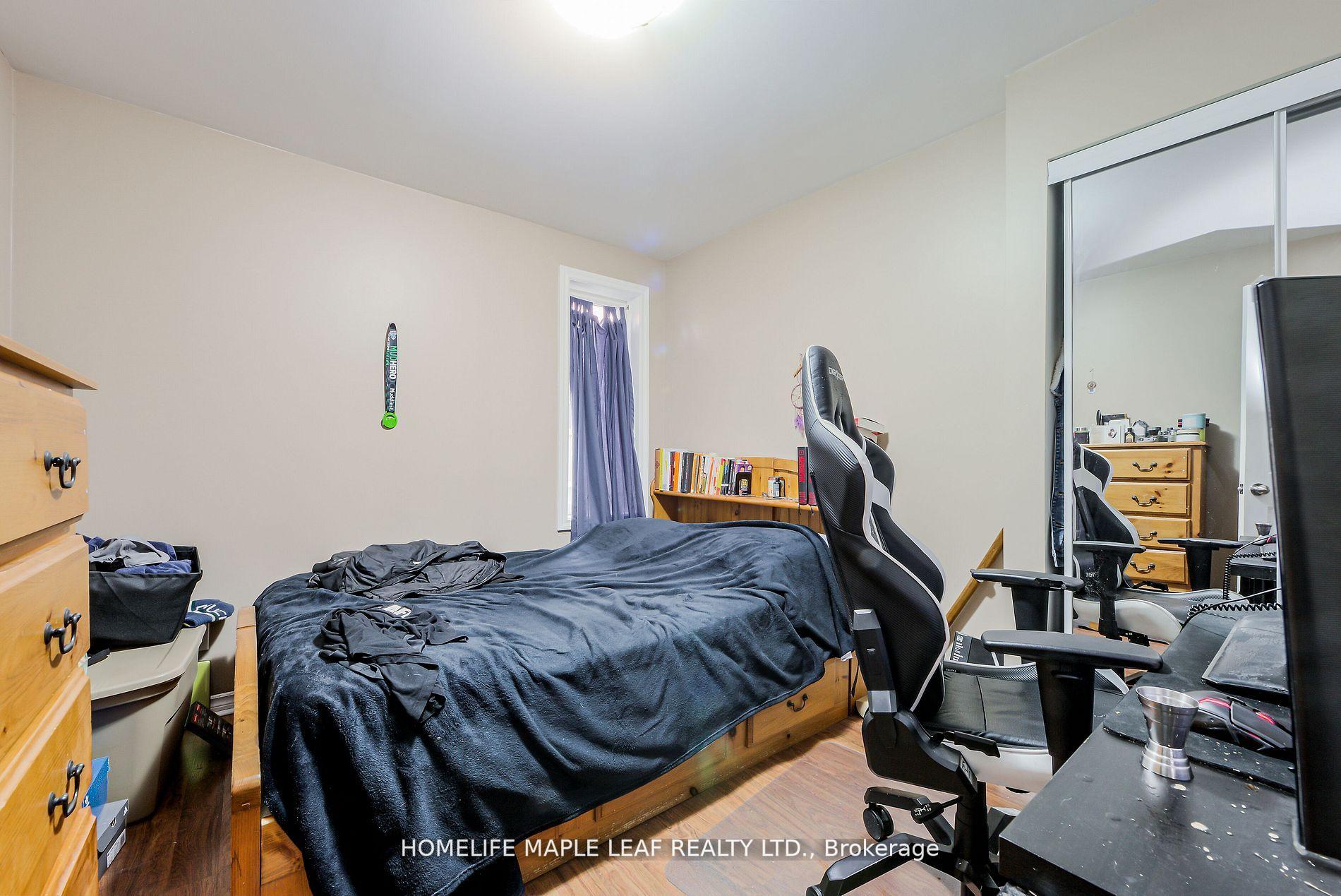 Photo 6 of 24-26 Temperance Street, Caledon, Bolton West — HOMEH