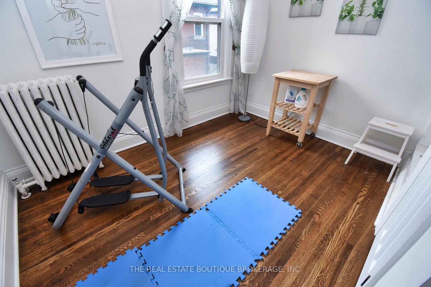 Photo 26 of 185 Fairleigh Avenue S, Hamilton, Blakeley — HOMEH