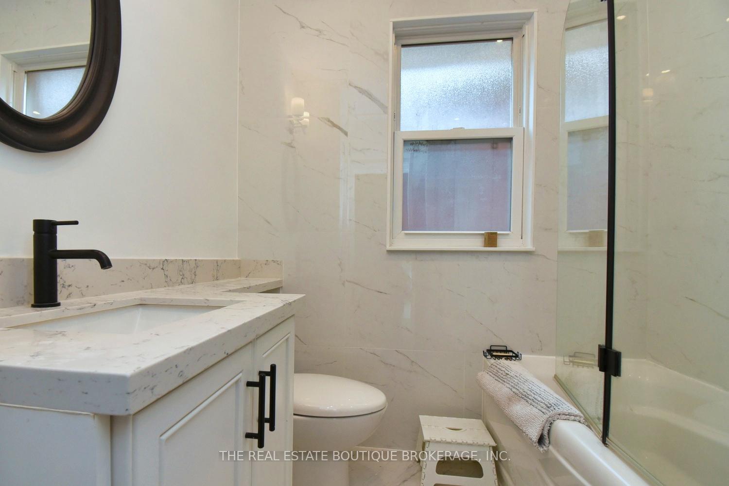 Photo 20 of 185 Fairleigh Avenue S, Hamilton, Blakeley — HOMEH