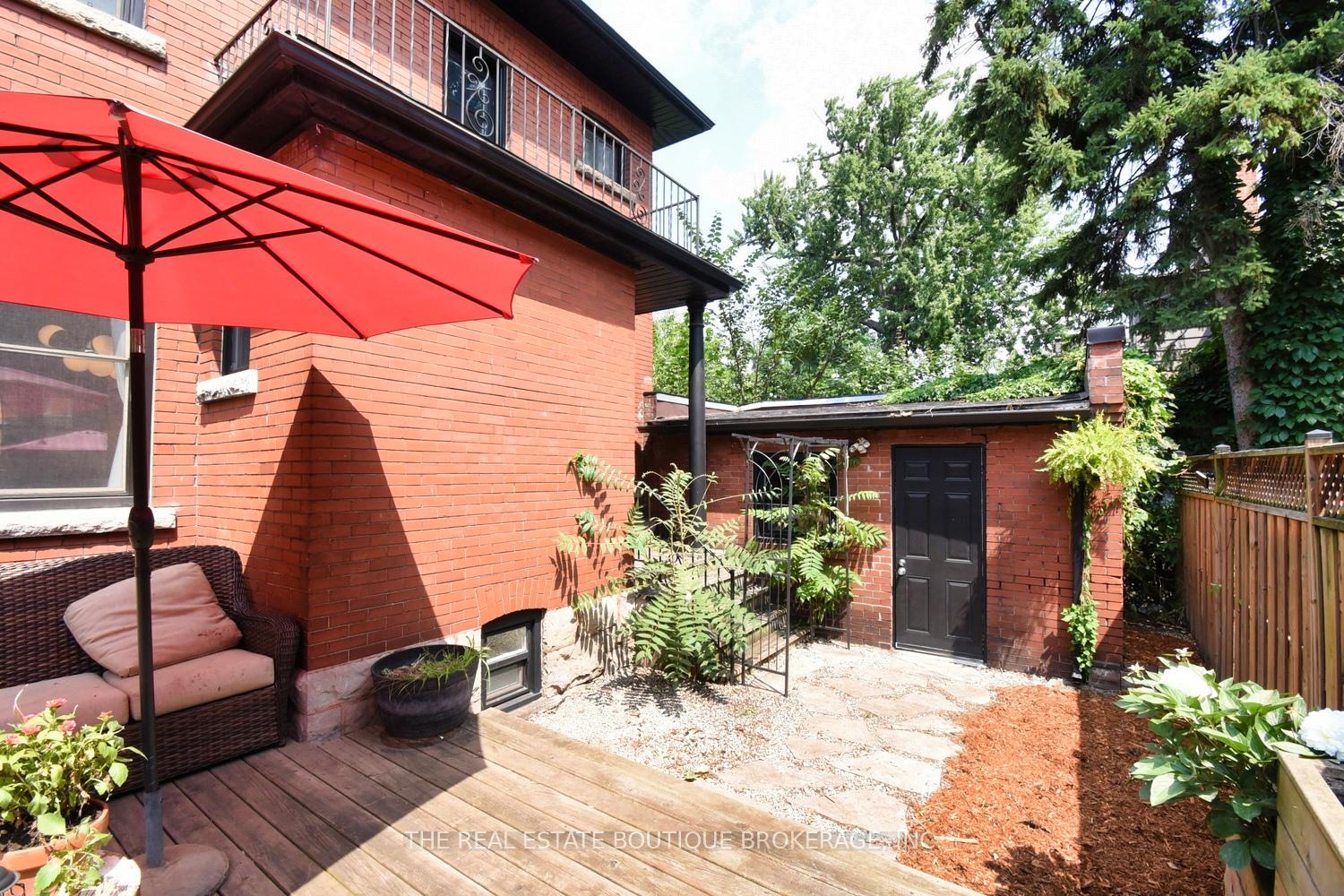 Photo 36 of 185 Fairleigh Avenue S, Hamilton, Blakeley — HOMEH