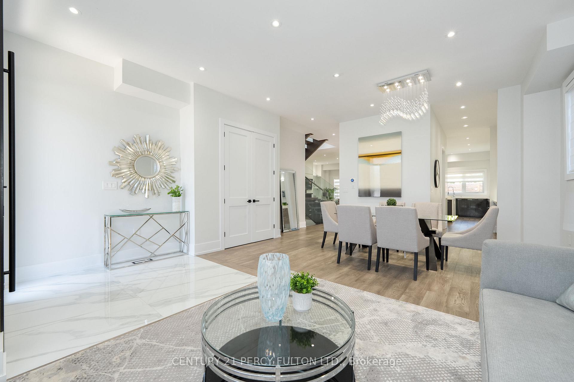 Photo 6 of 60 Boem Avenue, Scarborough, Wexford-Maryvale — HOMEH