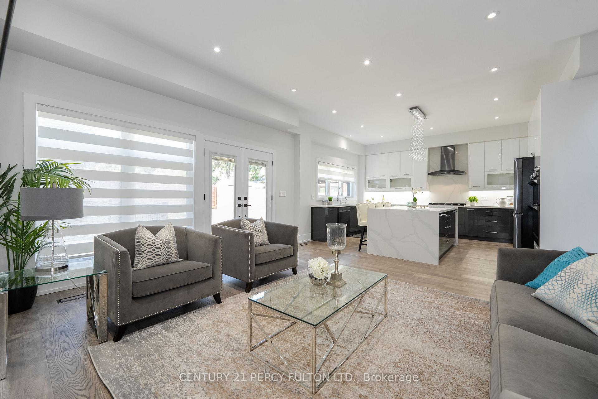 Photo 35 of 60 Boem Avenue, Scarborough, Wexford-Maryvale — HOMEH