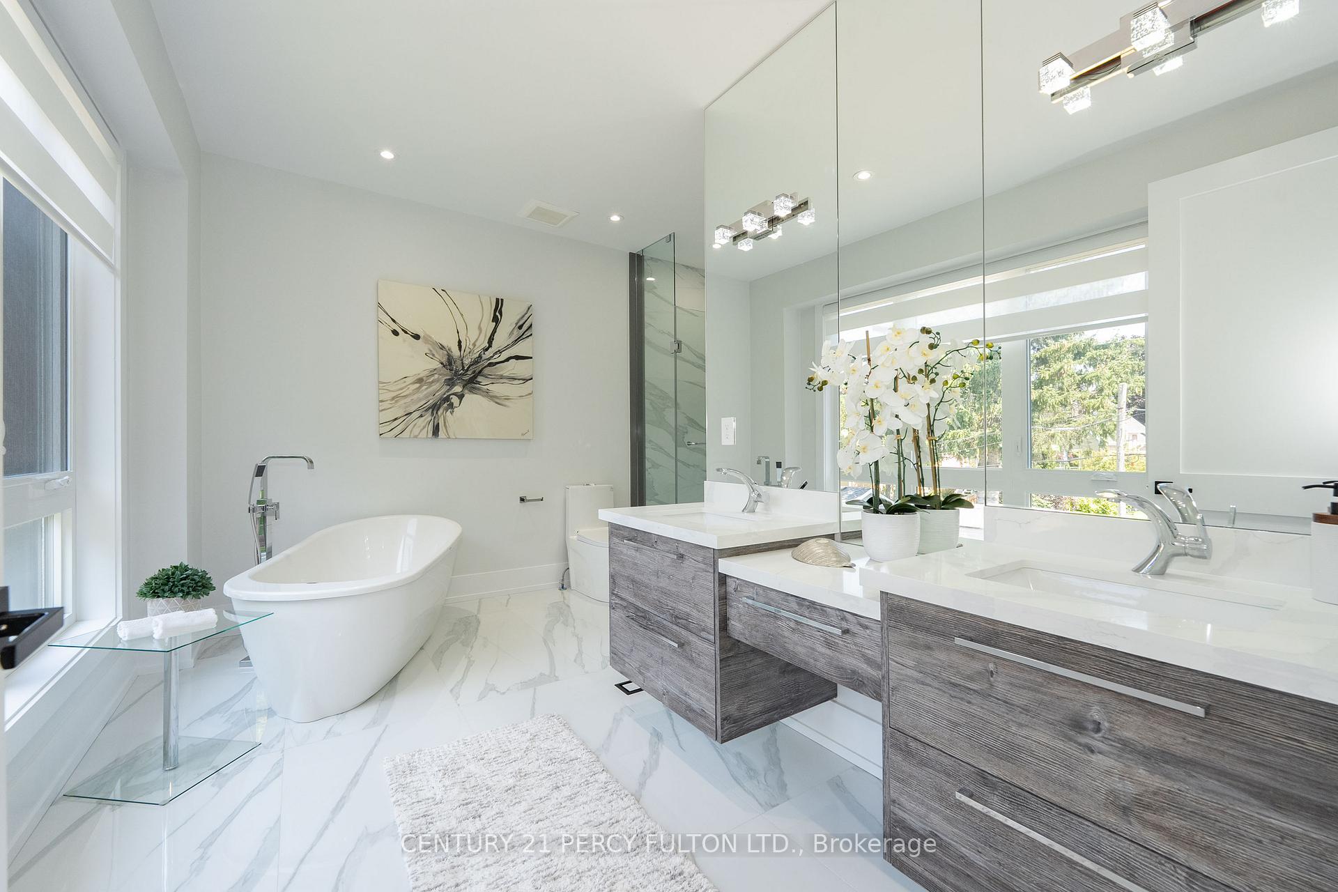 Photo 14 of 60 Boem Avenue, Scarborough, Wexford-Maryvale — HOMEH