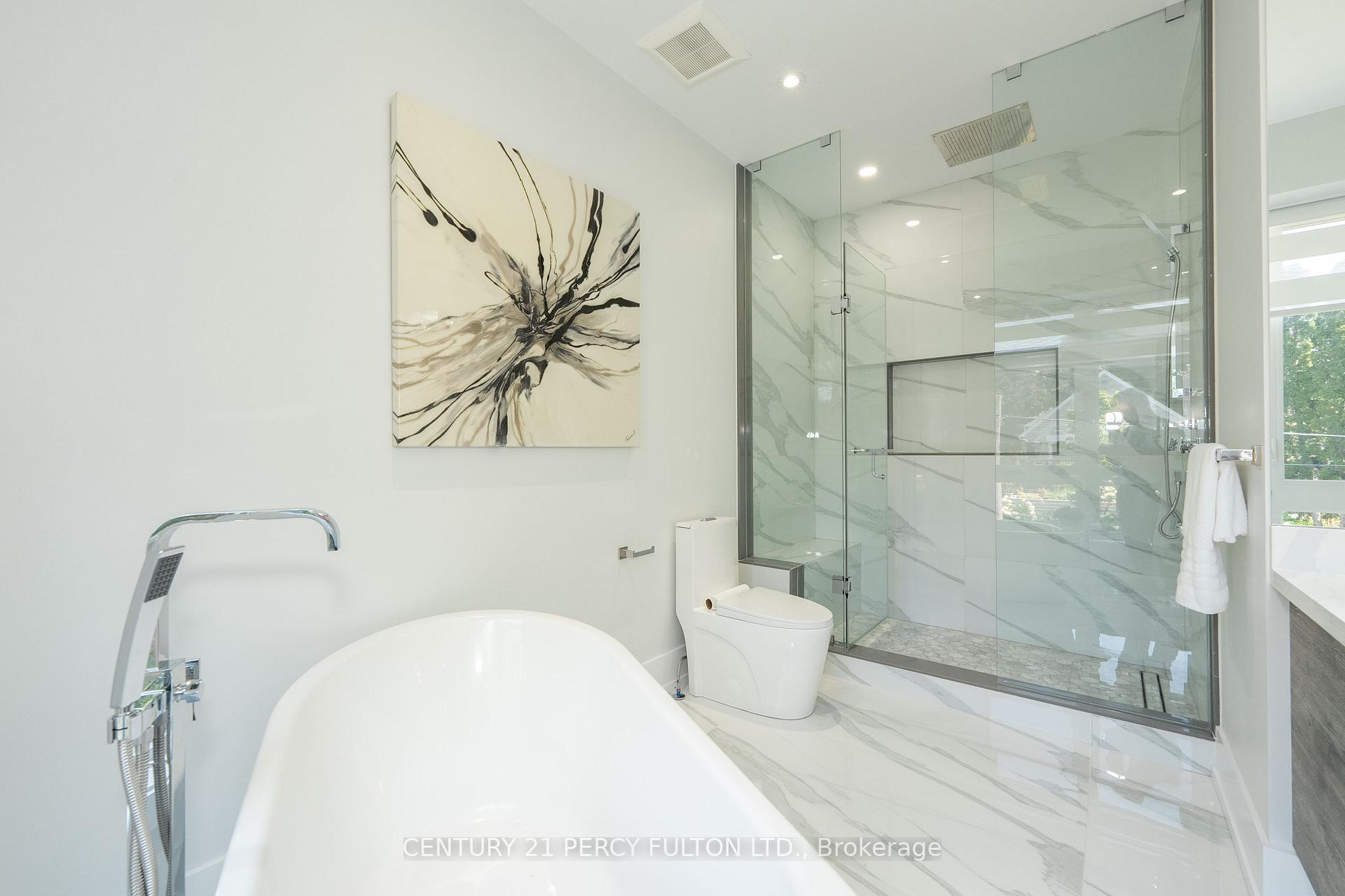 Photo 13 of 60 Boem Avenue, Scarborough, Wexford-Maryvale — HOMEH