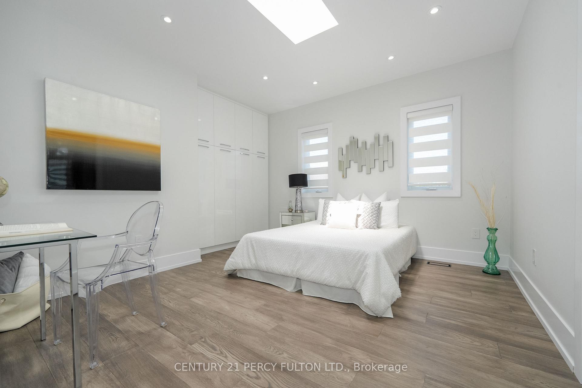 Photo 20 of 60 Boem Avenue, Scarborough, Wexford-Maryvale — HOMEH