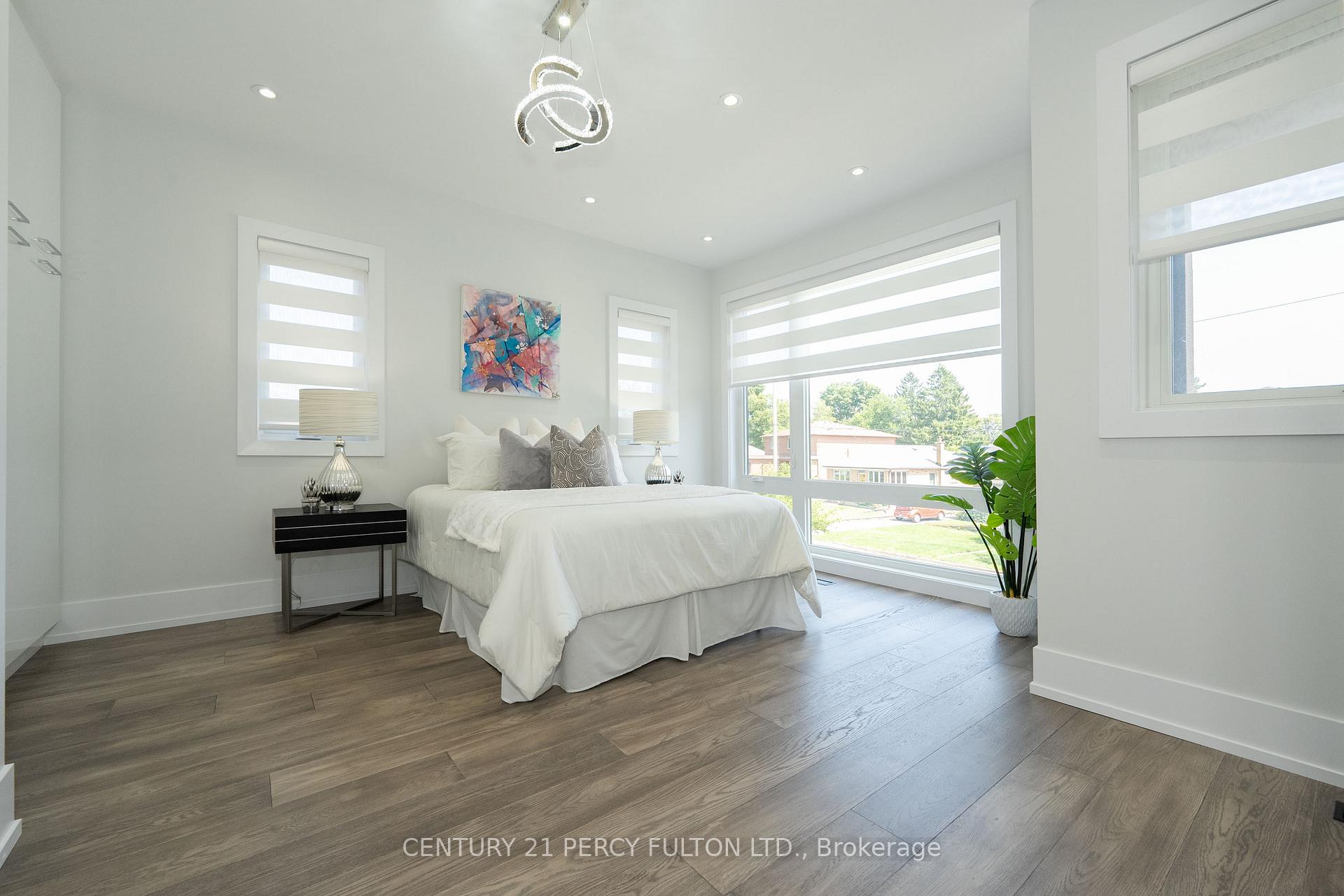 Photo 19 of 60 Boem Avenue, Scarborough, Wexford-Maryvale — HOMEH