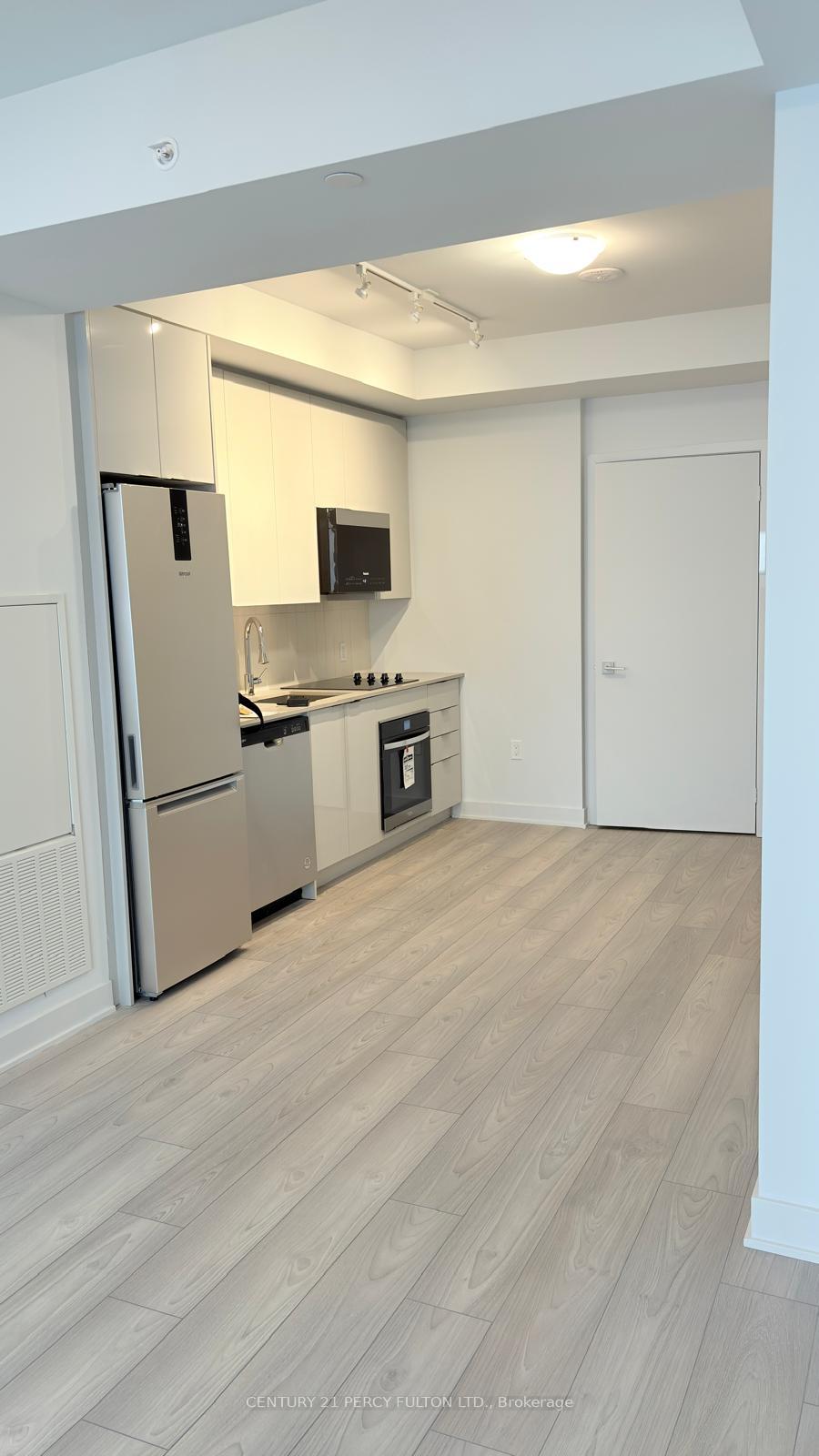 Photo 1 of Unit 5103, 2920 Highway 7 Road, Vaughan, Concord — HOMEH
