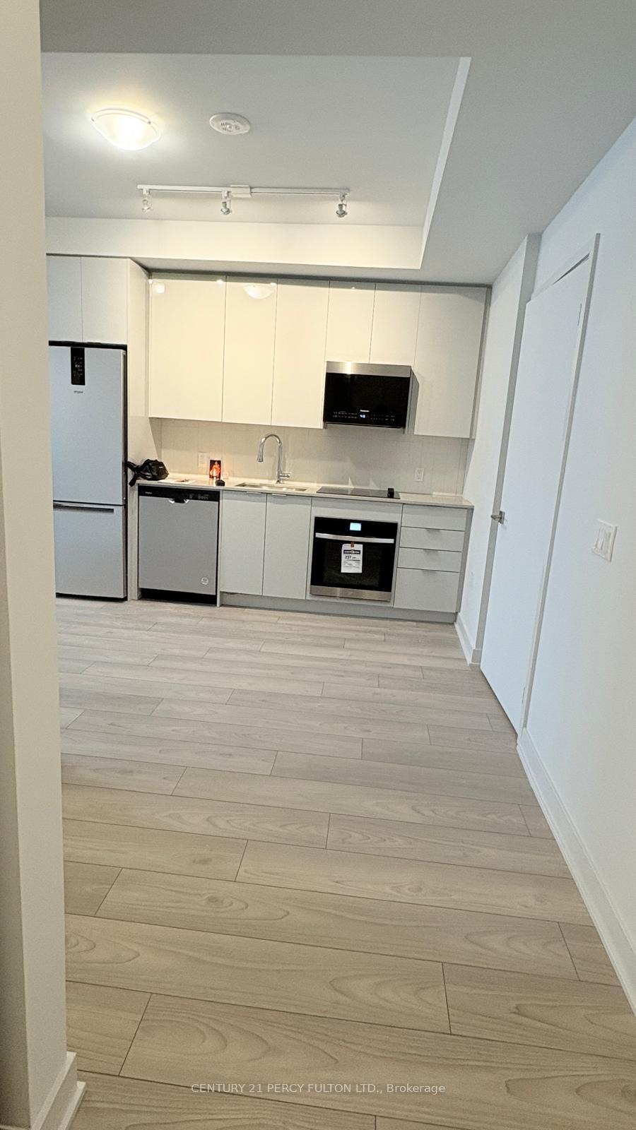 Photo 28 of Unit 5103, 2920 Highway 7 Road, Vaughan, Concord — HOMEH