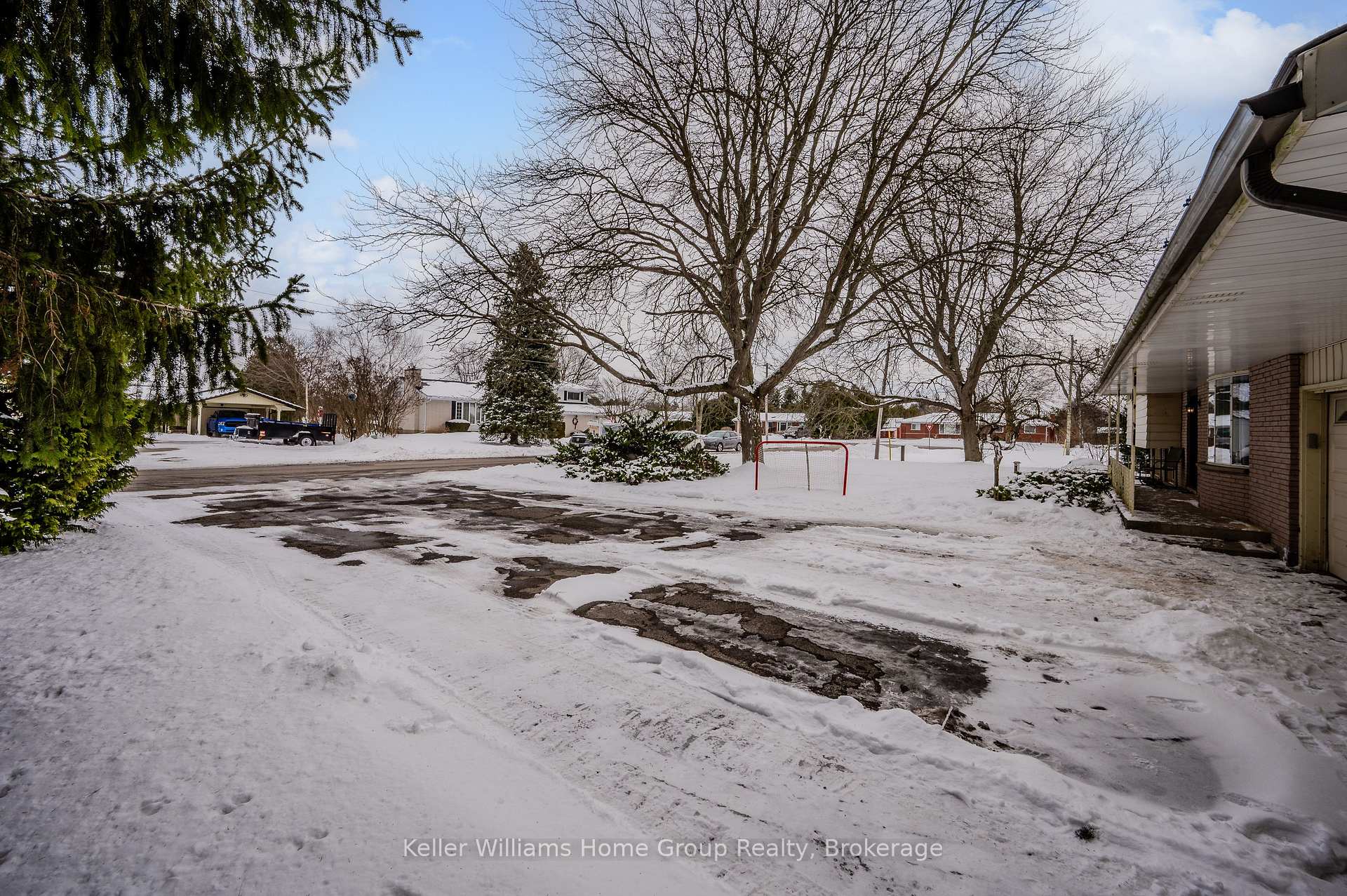 Photo 5 of 11 George Street, Brant, Burford — HOMEH
