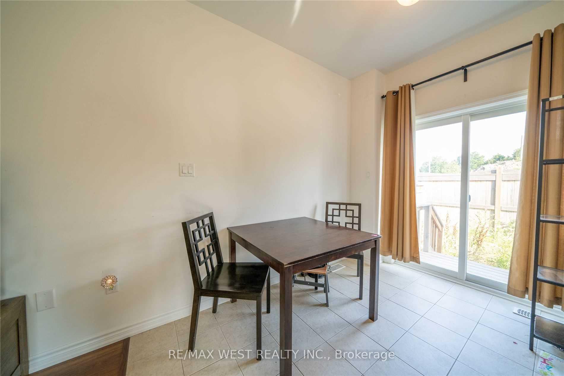 Photo 23 of 38 Prospect Way, Whitby, Pringle Creek — HOMEH