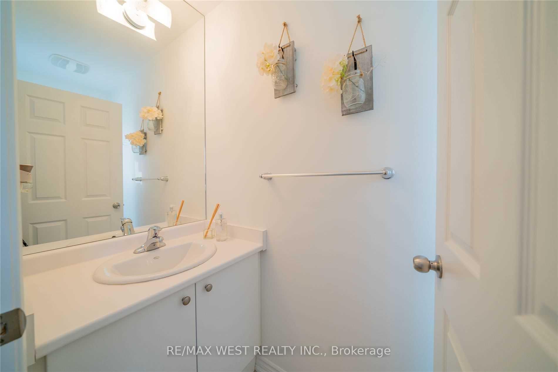 Photo 22 of 38 Prospect Way, Whitby, Pringle Creek — HOMEH