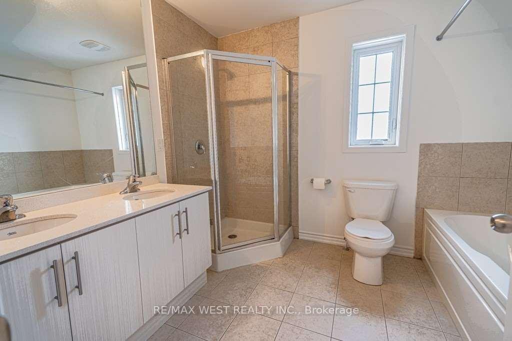 Photo 18 of 38 Prospect Way, Whitby, Pringle Creek — HOMEH