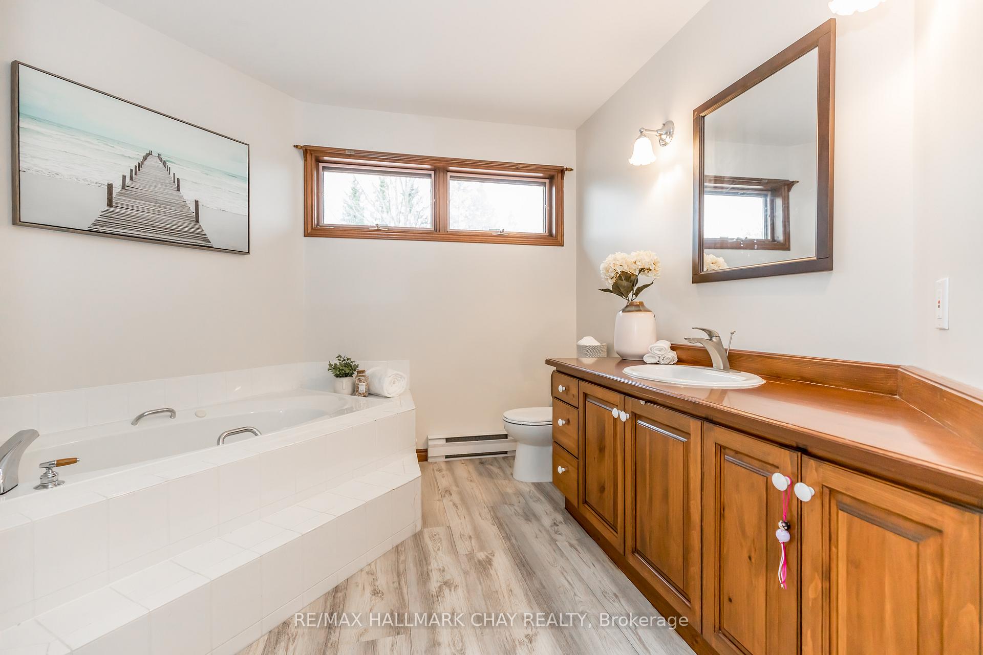 Photo 33 of 20385 Sideroad 18A, Brock, Cannington — HOMEH