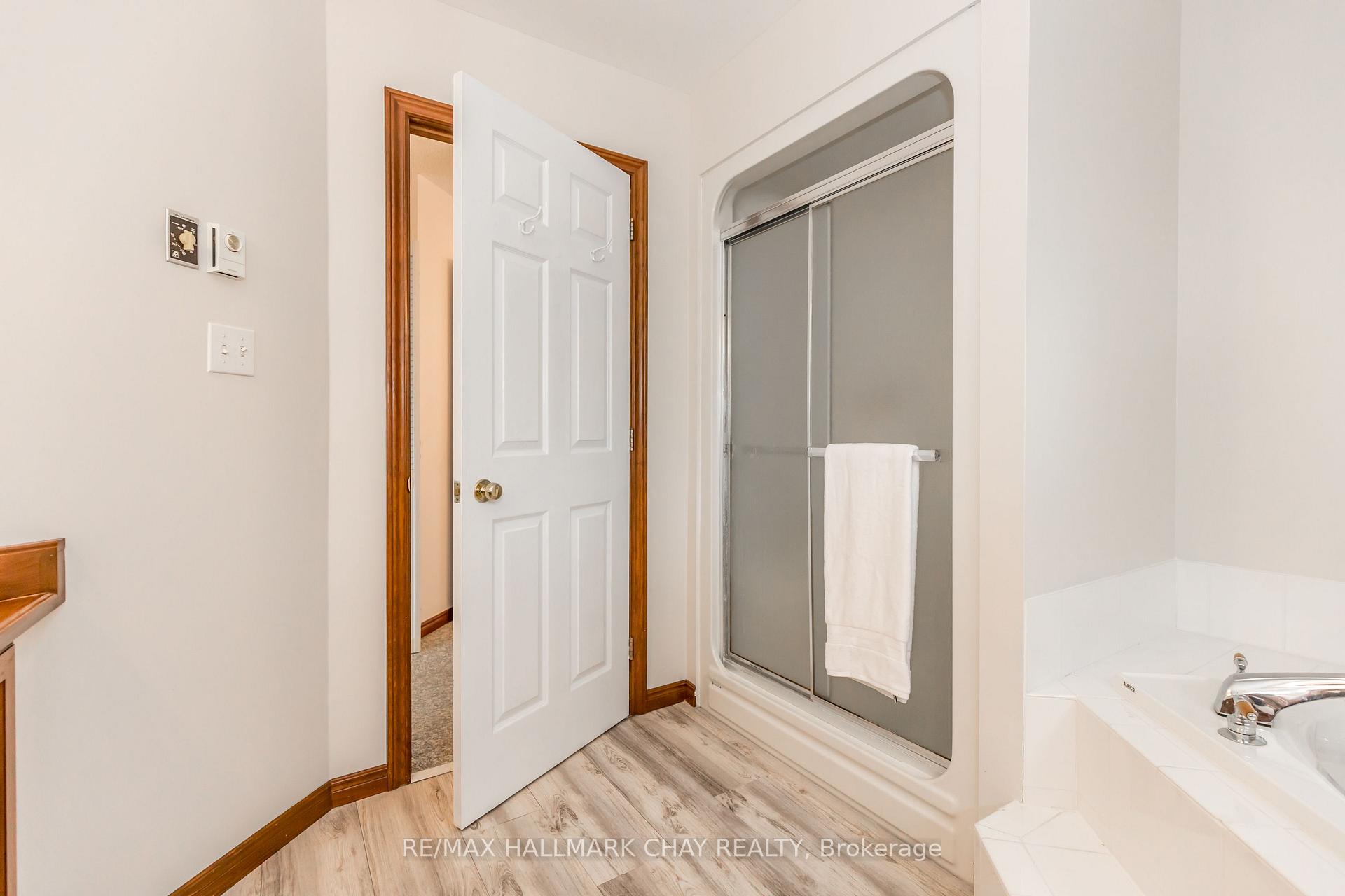 Photo 13 of 20385 Sideroad 18A, Brock, Cannington — HOMEH