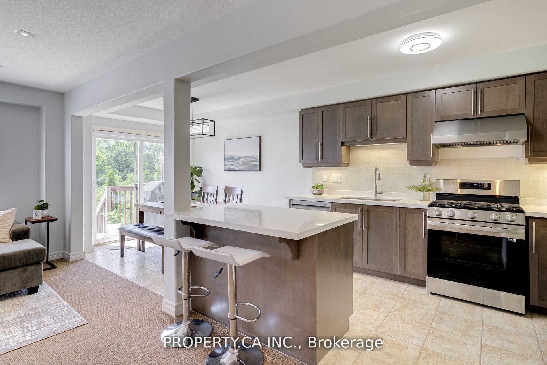 Photo 21 of 173 Westbank Trail, Hamilton, Stoney Creek — HOMEH