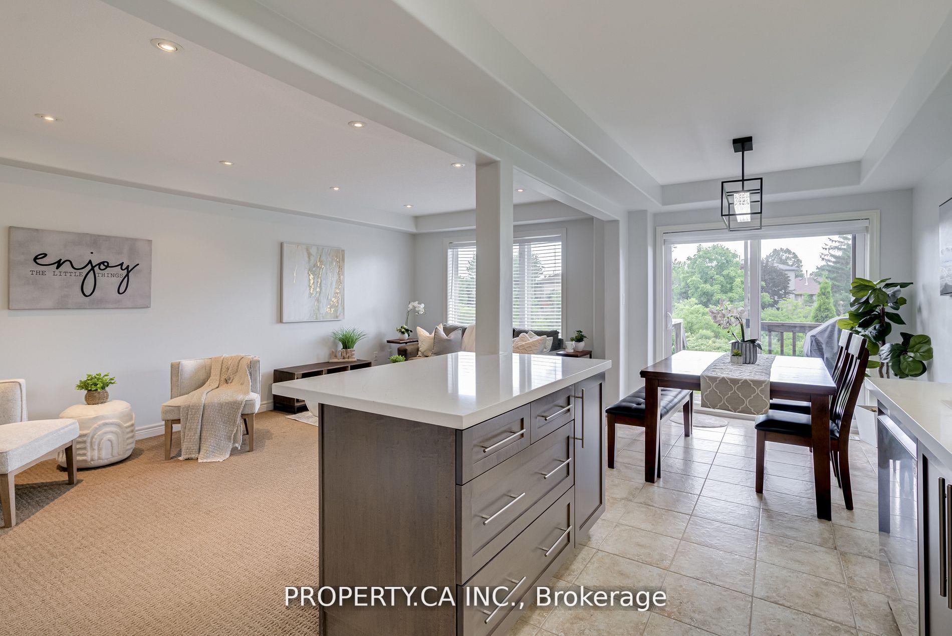 Photo 14 of 173 Westbank Trail, Hamilton, Stoney Creek — HOMEH