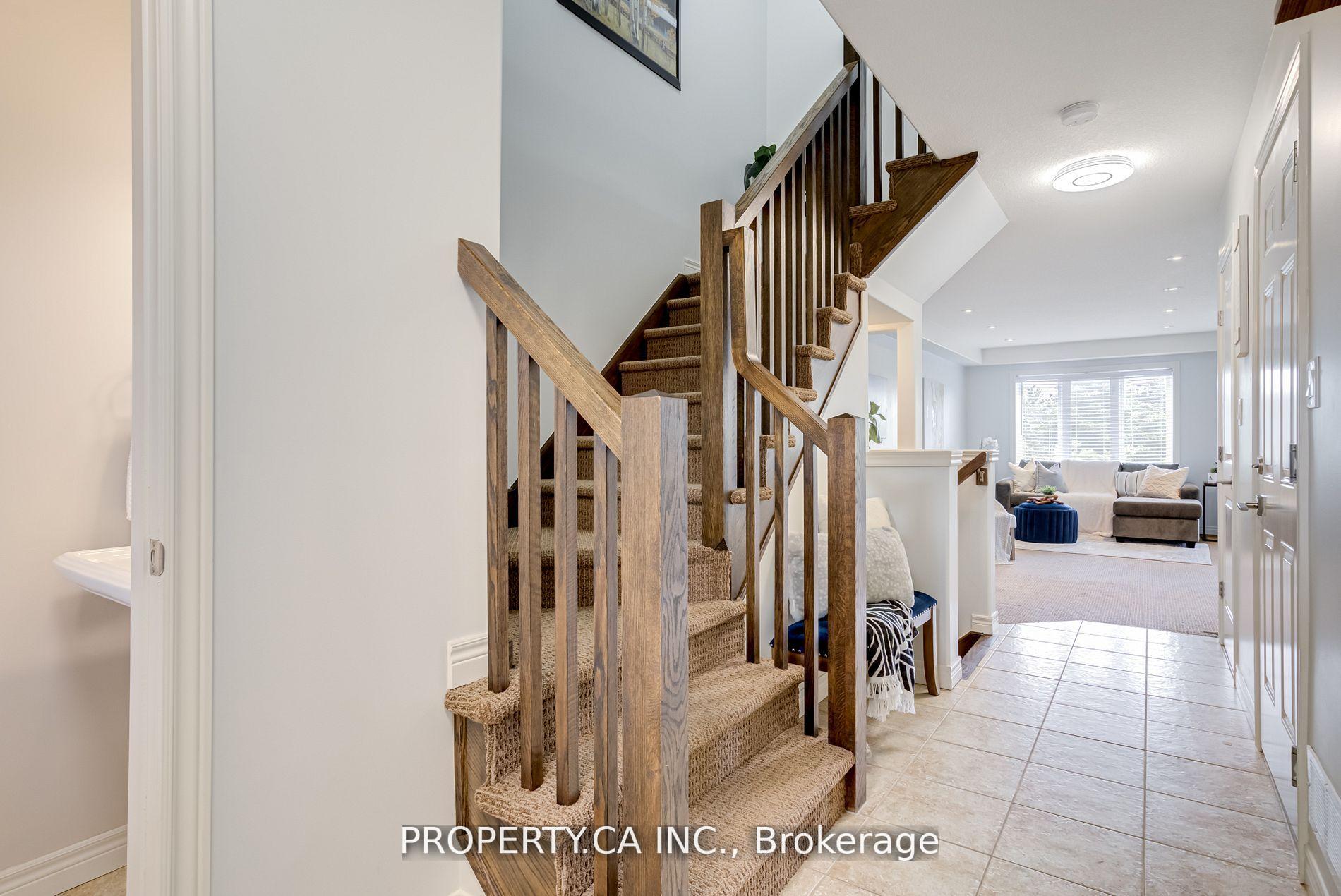 Photo 16 of 173 Westbank Trail, Hamilton, Stoney Creek — HOMEH