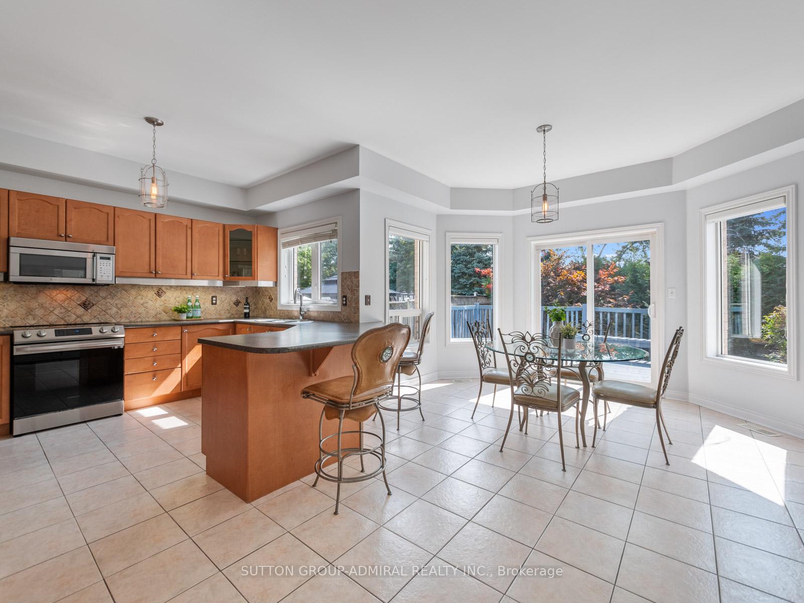 Photo 40 of 129 Sonoma Boulevard, Vaughan, Sonoma Heights — HOMEH