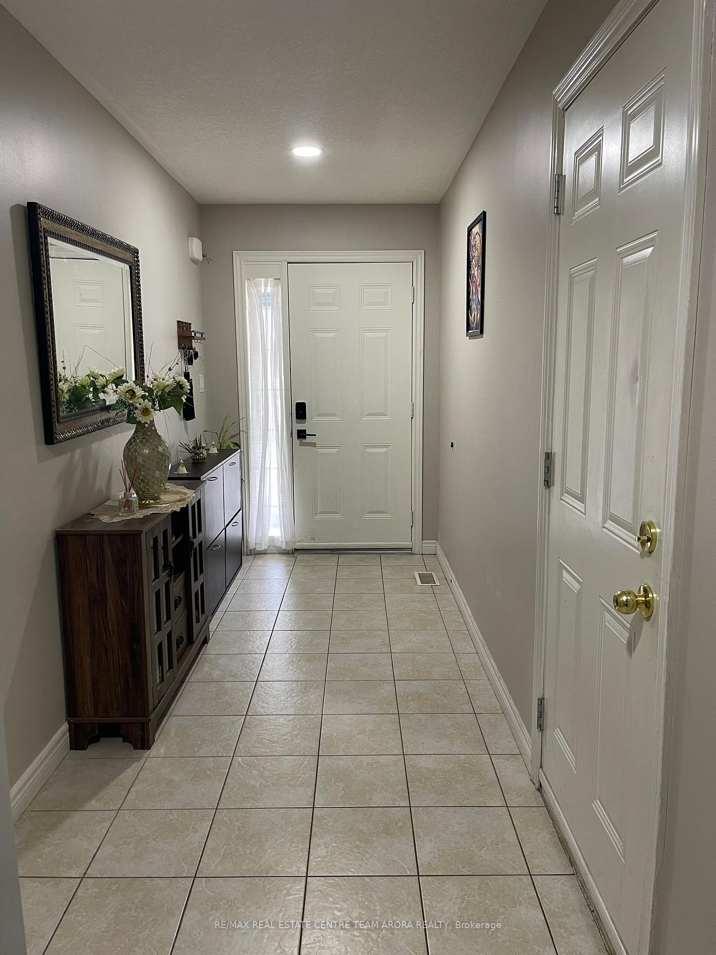 Photo 20 of 216 Burlington Street E, Hamilton, North End — HOMEH