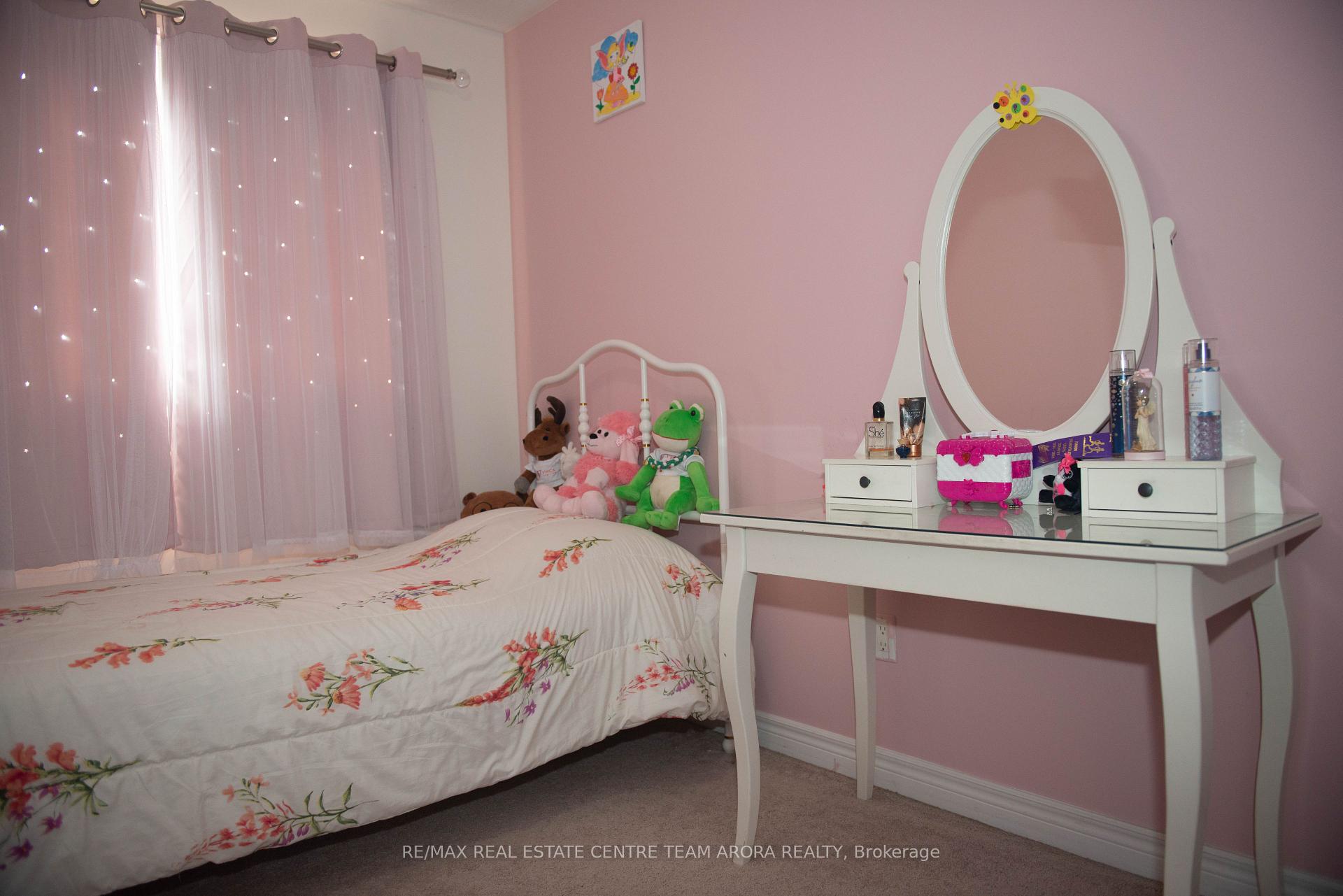 Photo 8 of 216 Burlington Street E, Hamilton, North End — HOMEH