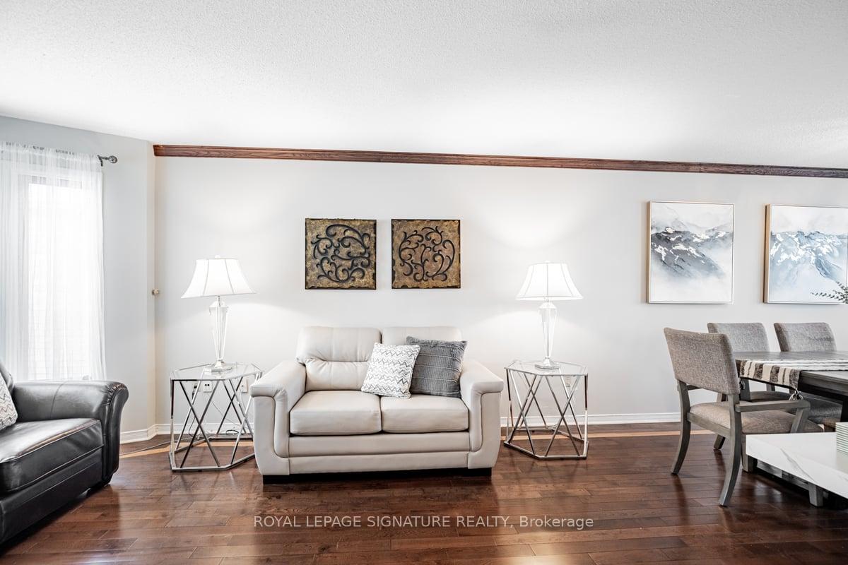 Photo 3 of 2103 Theoden Court, Pickering, Brock Ridge — HOMEH