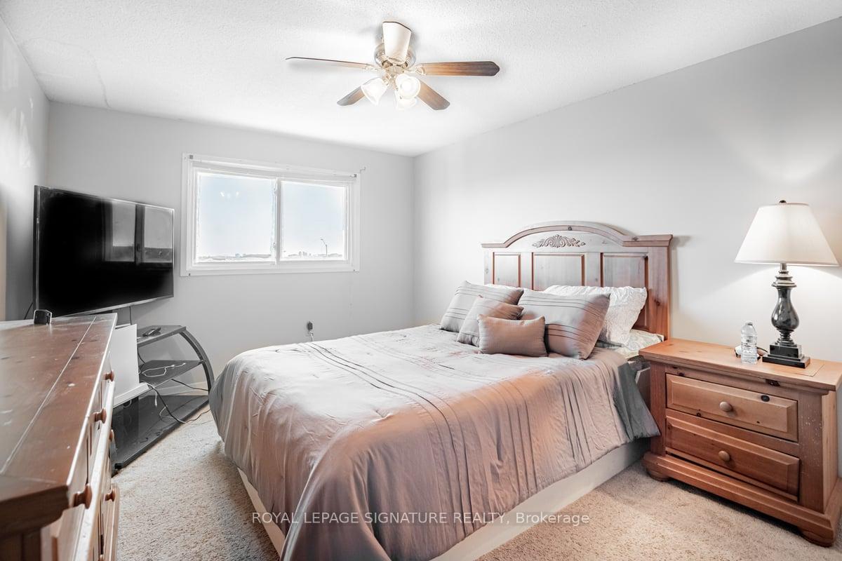 Photo 7 of 2103 Theoden Court, Pickering, Brock Ridge — HOMEH