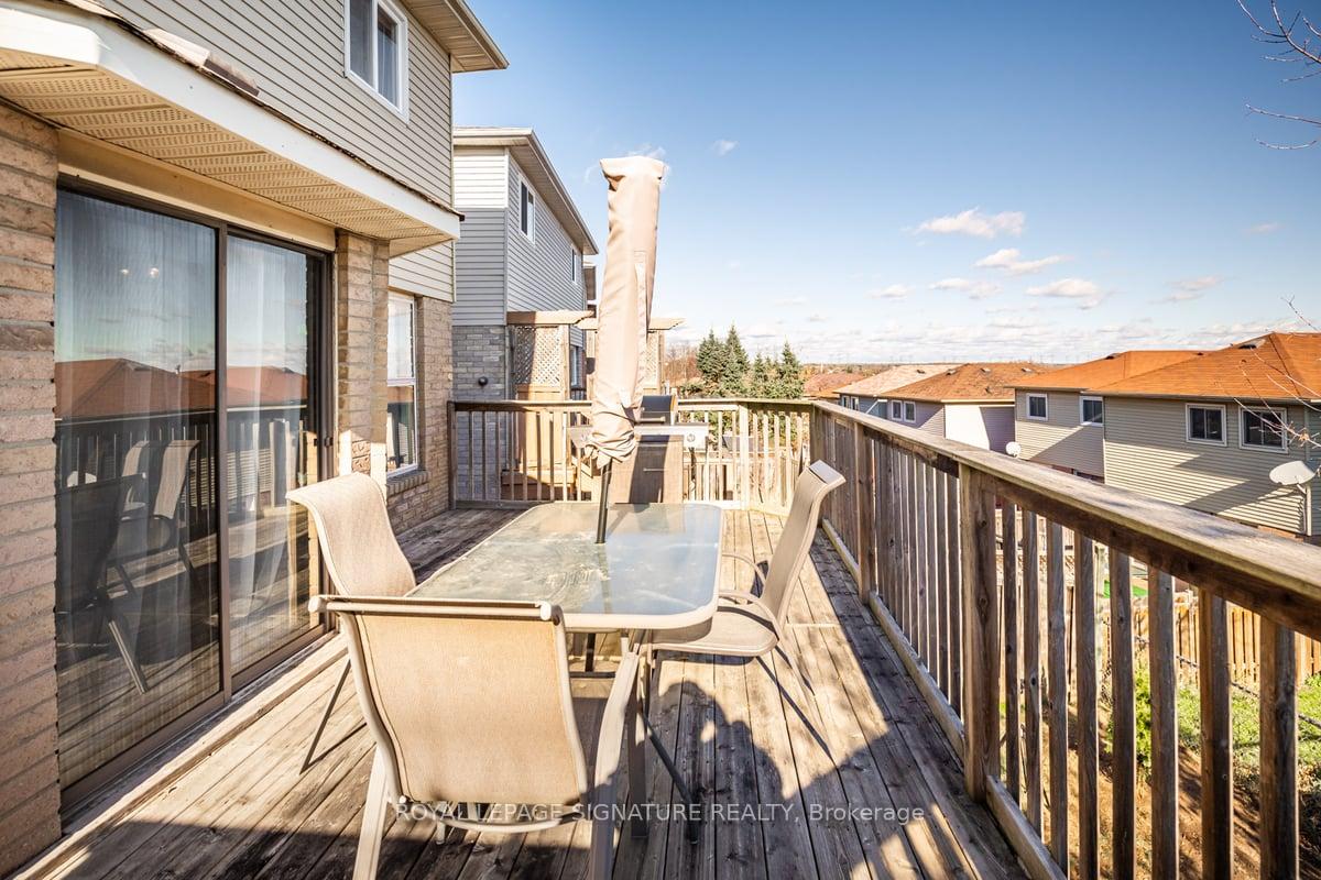Photo 15 of 2103 Theoden Court, Pickering, Brock Ridge — HOMEH