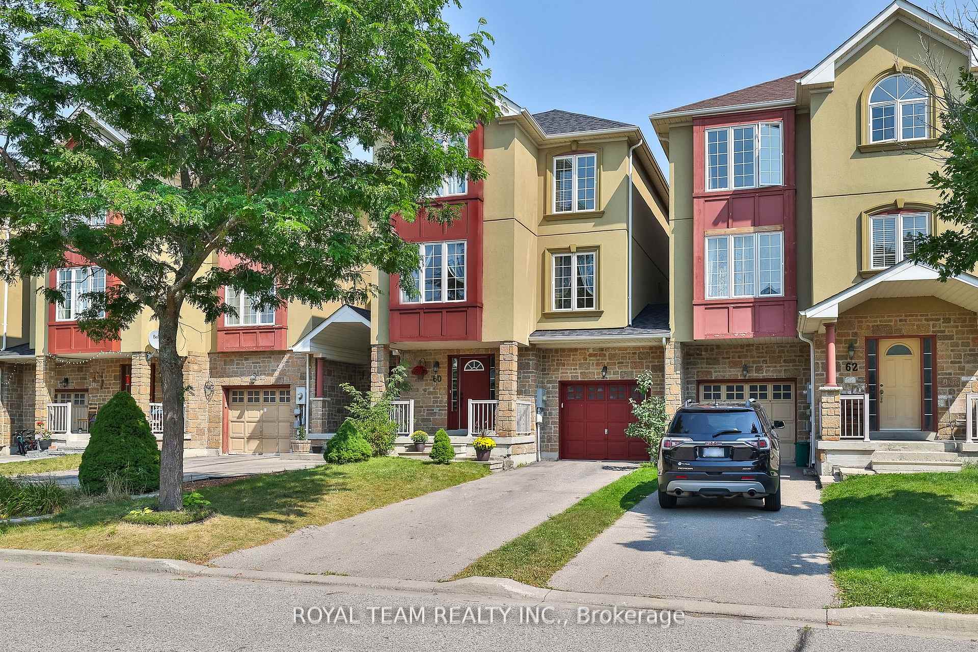 Photo 1 of 60 Matthew Boyd Crescent, Newmarket, Woodland Hill — HOMEH
