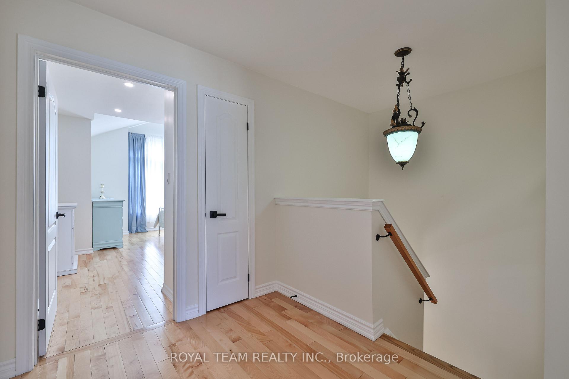 Photo 16 of 60 Matthew Boyd Crescent, Newmarket, Woodland Hill — HOMEH