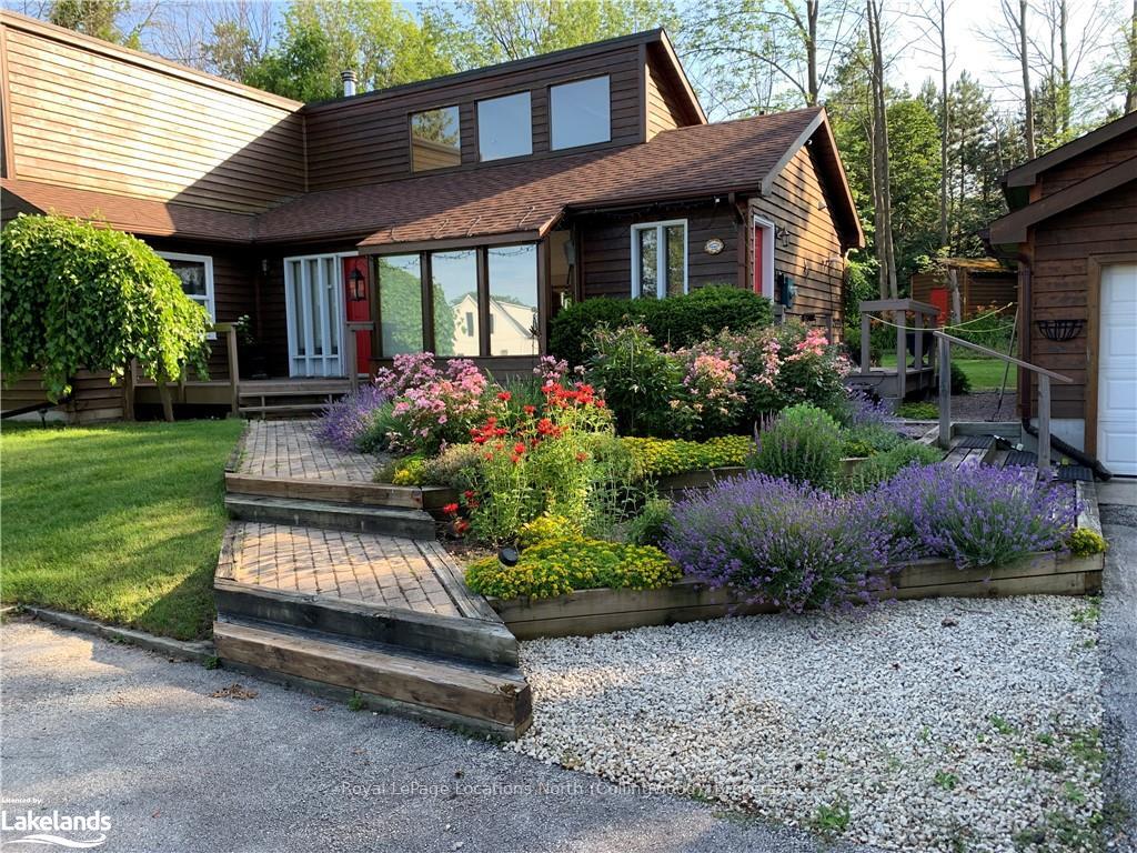 Photo 4 of 14 Slalom Gate Road, Collingwood — HOMEH