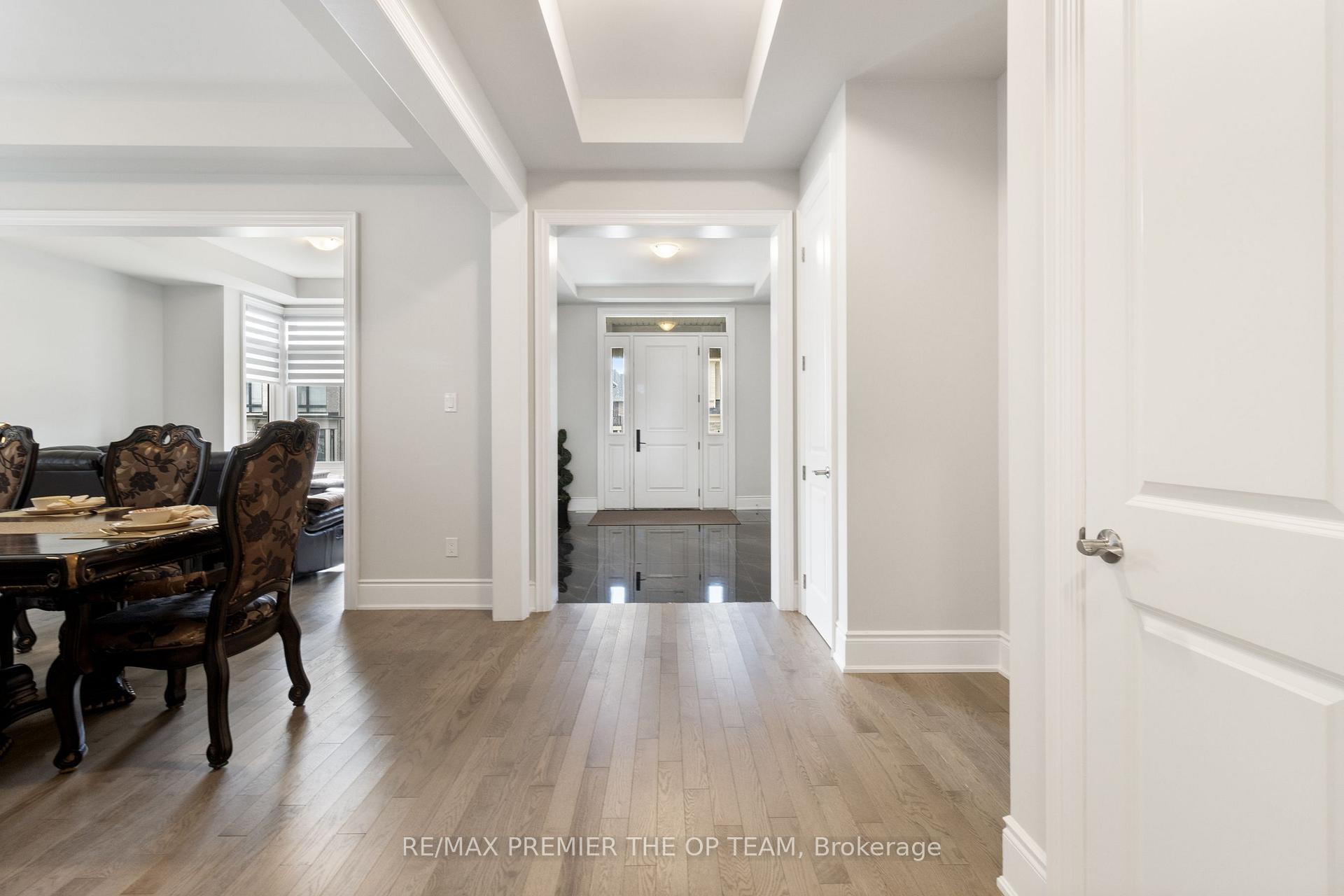 Photo 6 of 66 Broad Way, King, Nobleton — HOMEH