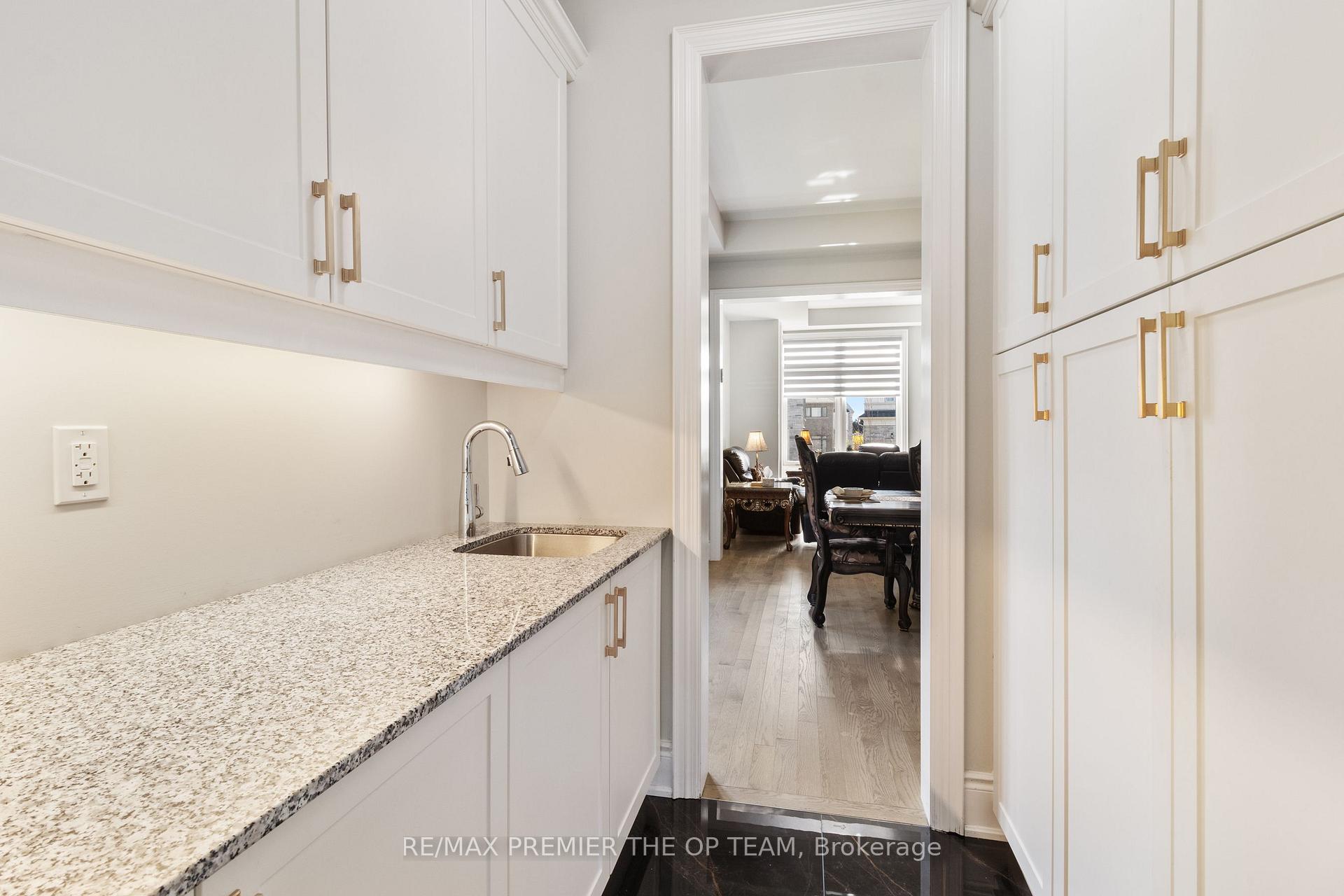 Photo 12 of 66 Broad Way, King, Nobleton — HOMEH