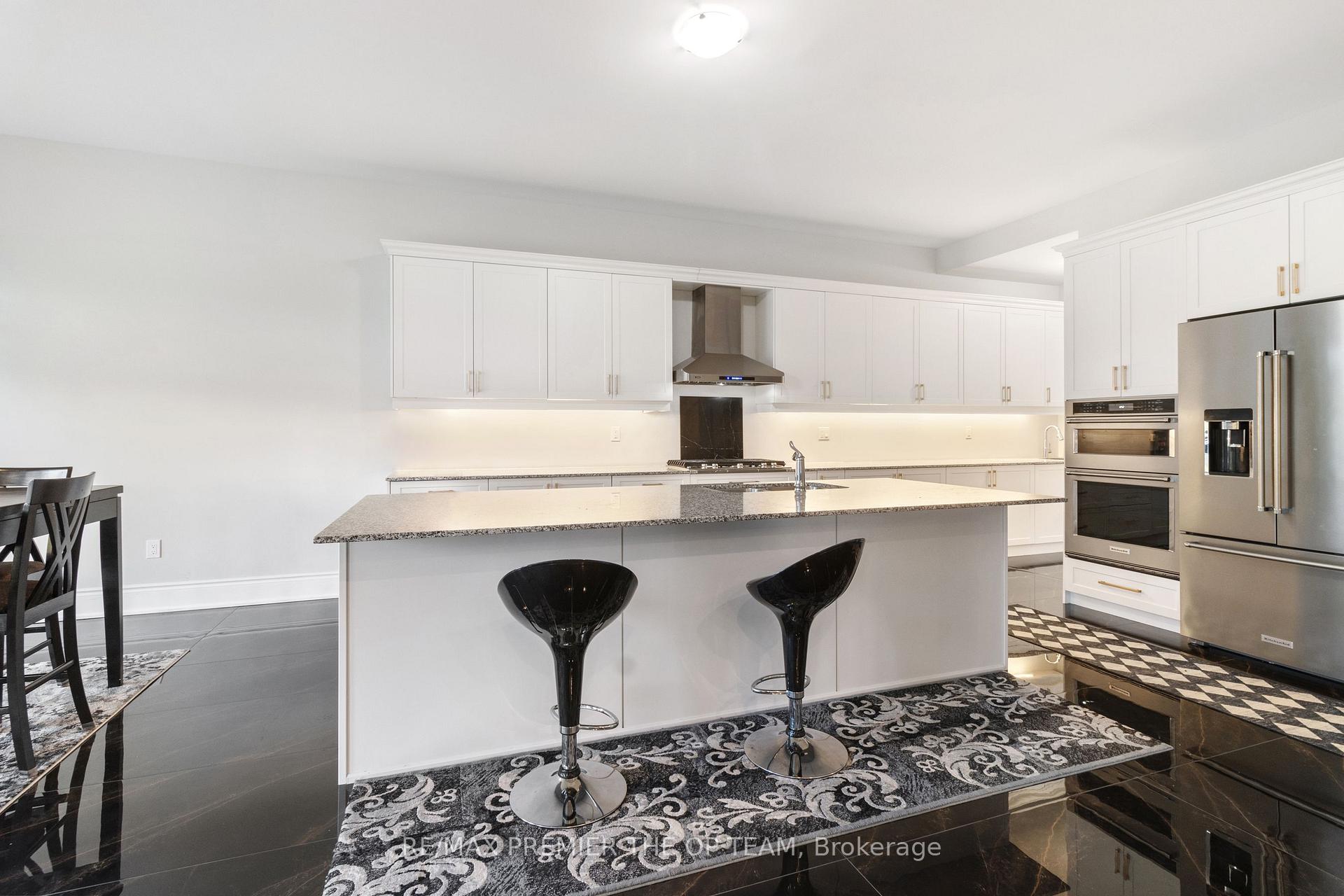 Photo 20 of 66 Broad Way, King, Nobleton — HOMEH
