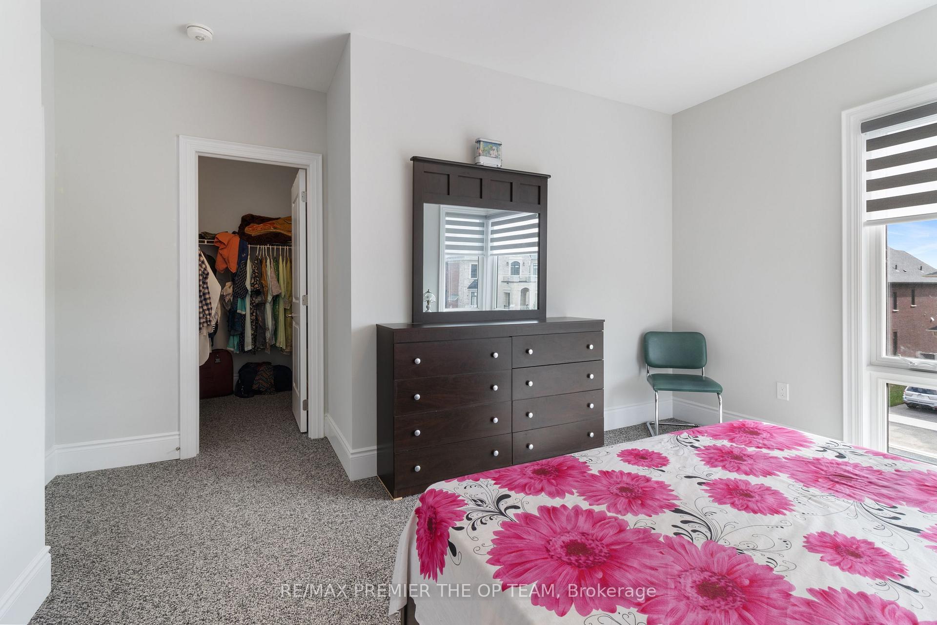 Photo 19 of 66 Broad Way, King, Nobleton — HOMEH