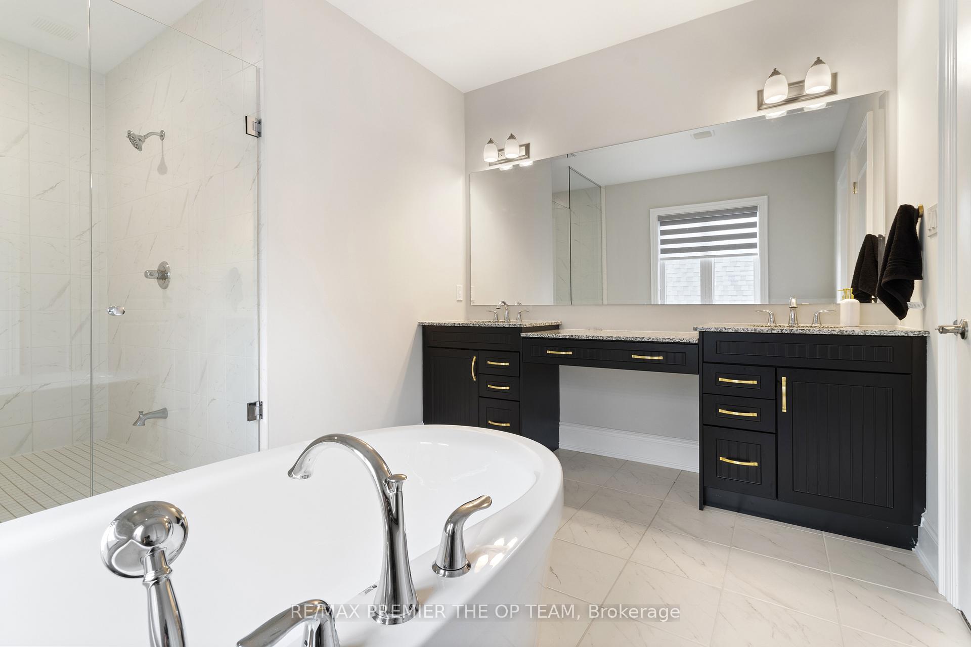 Photo 26 of 66 Broad Way, King, Nobleton — HOMEH