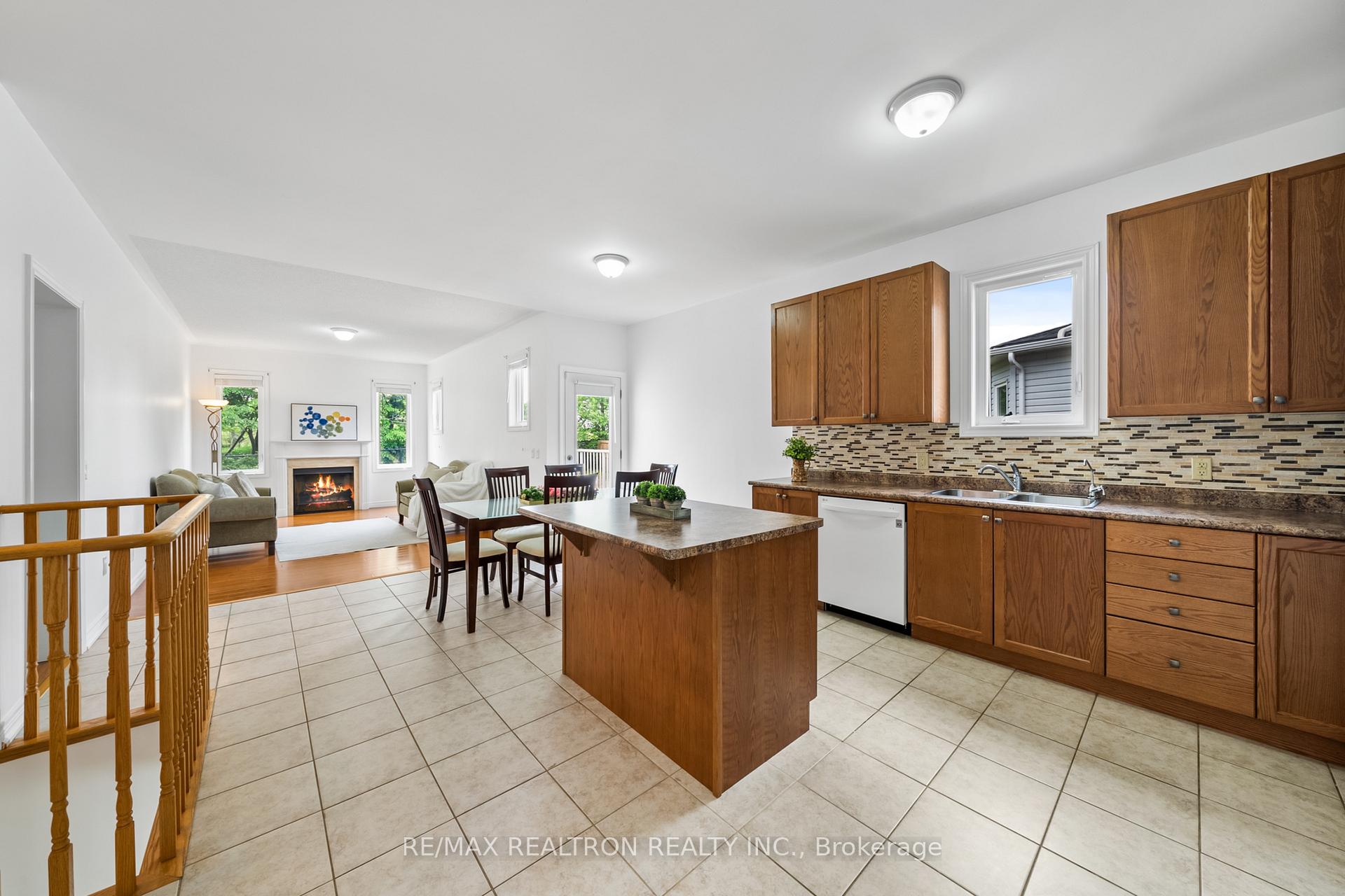 Photo 34 of 245 Johnson Drive, Shelburne — HOMEH