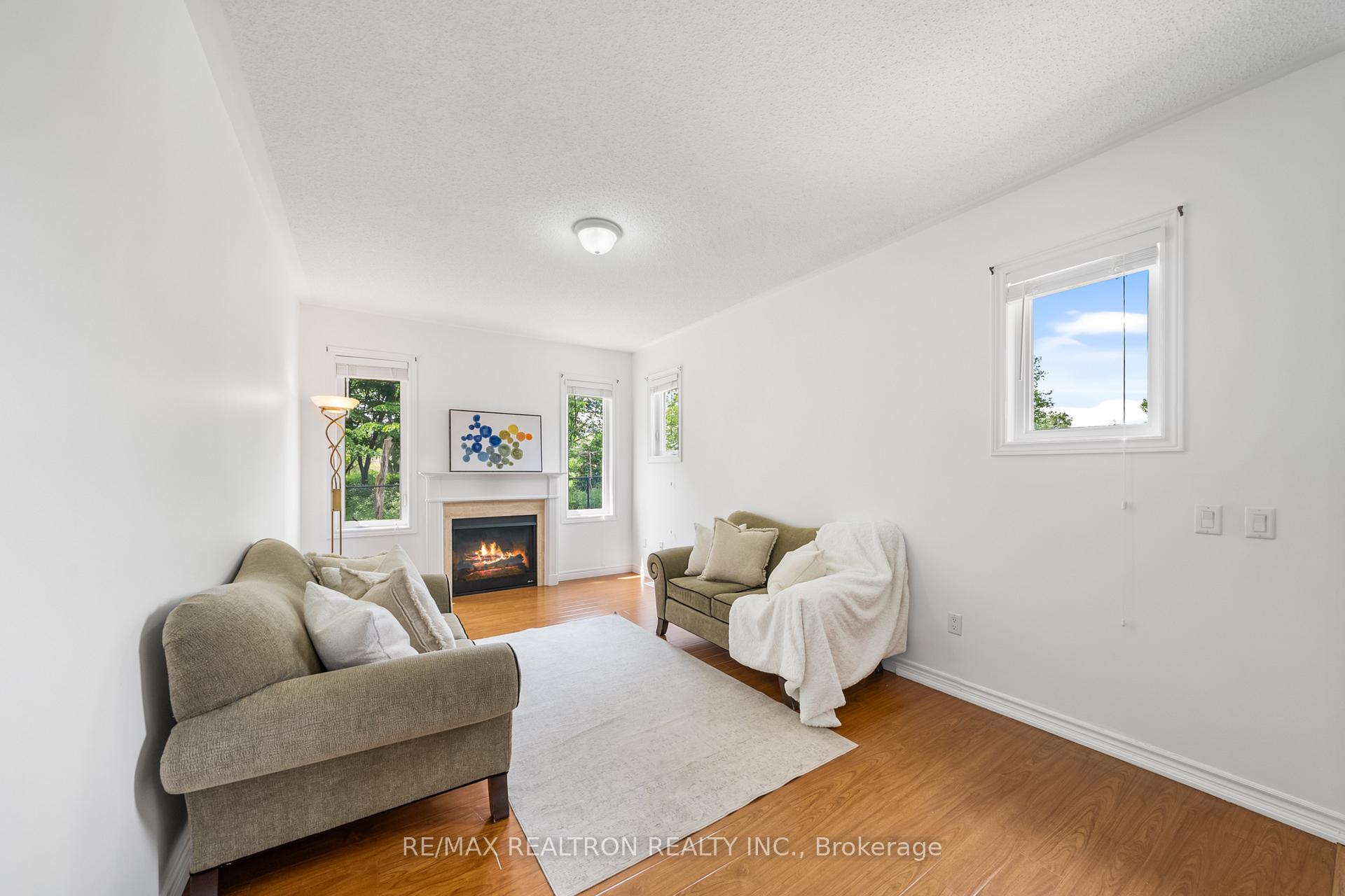 Photo 10 of 245 Johnson Drive, Shelburne — HOMEH
