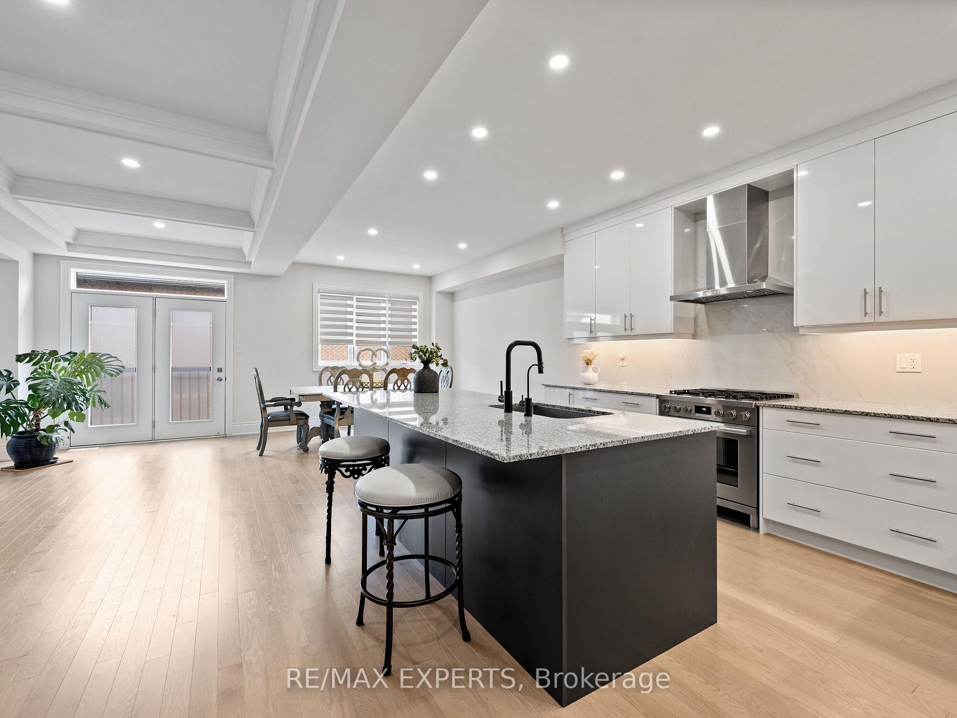 Photo 7 of 120 Stokes Drive, King, Nobleton — HOMEH