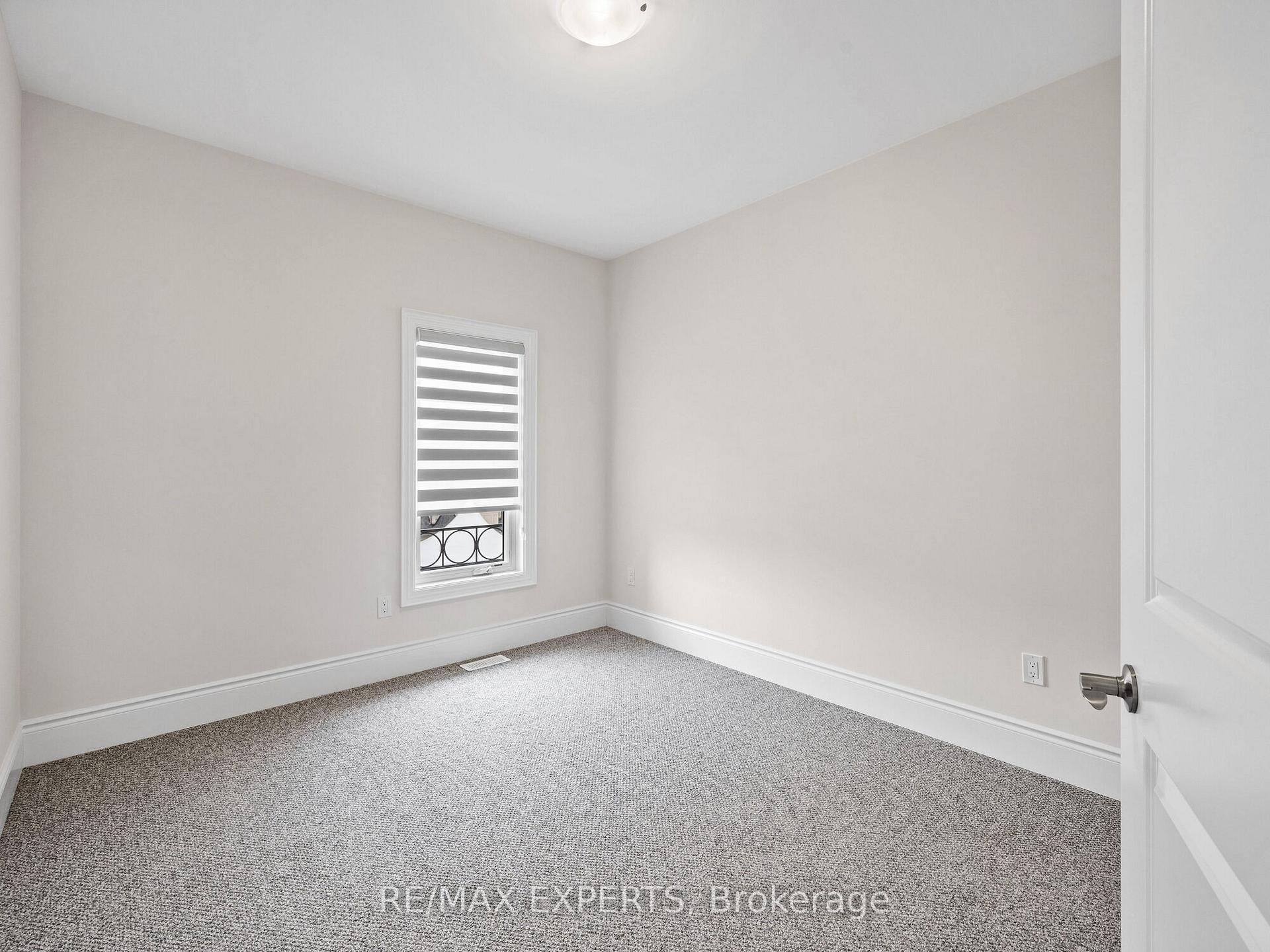 Photo 18 of 120 Stokes Drive, King, Nobleton — HOMEH