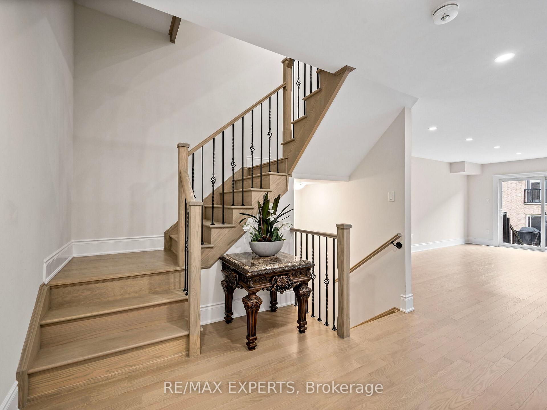 Photo 14 of 120 Stokes Drive, King, Nobleton — HOMEH