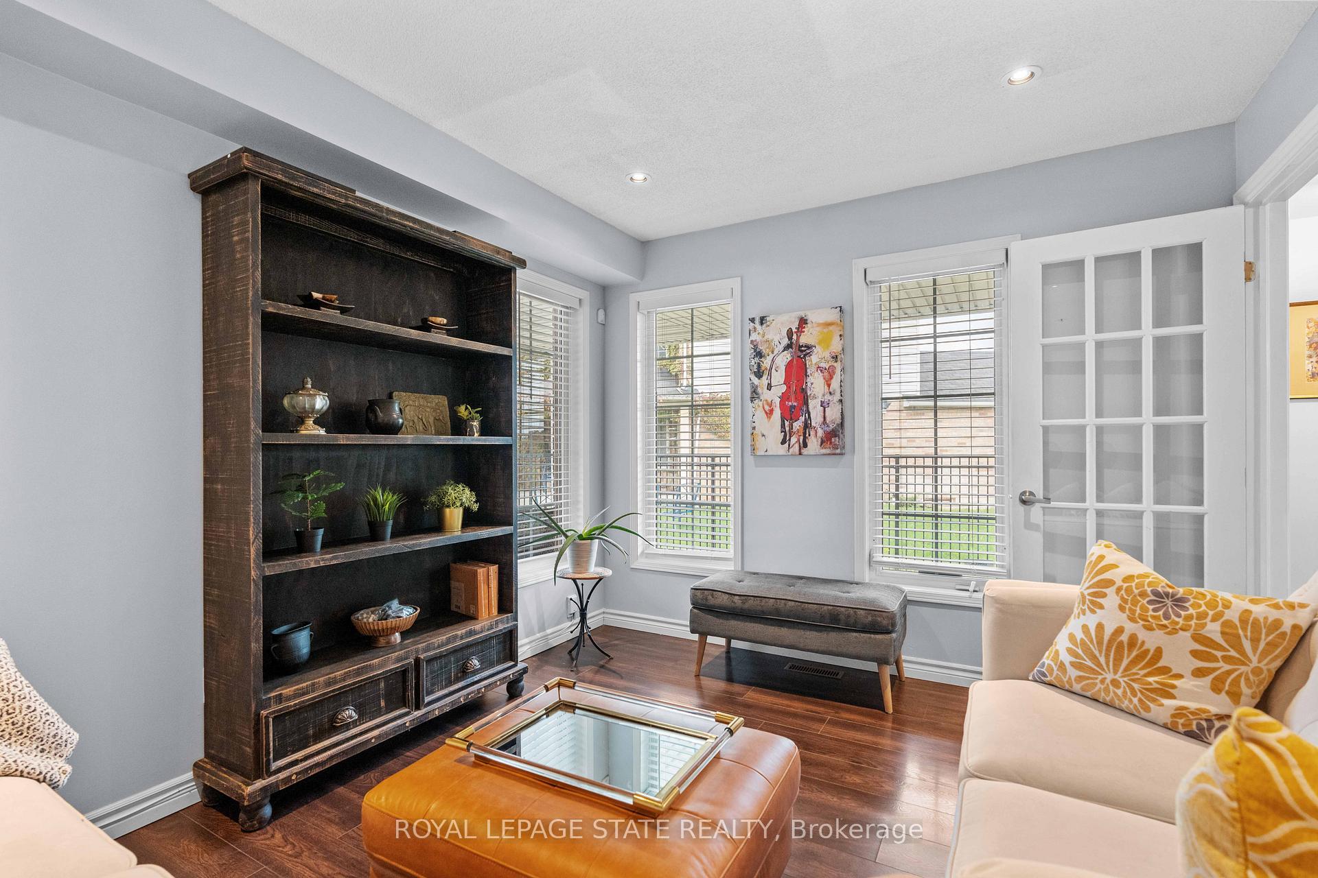 Photo 9 of 95 Thoroughbred Boulevard, Hamilton, Ancaster — HOMEH