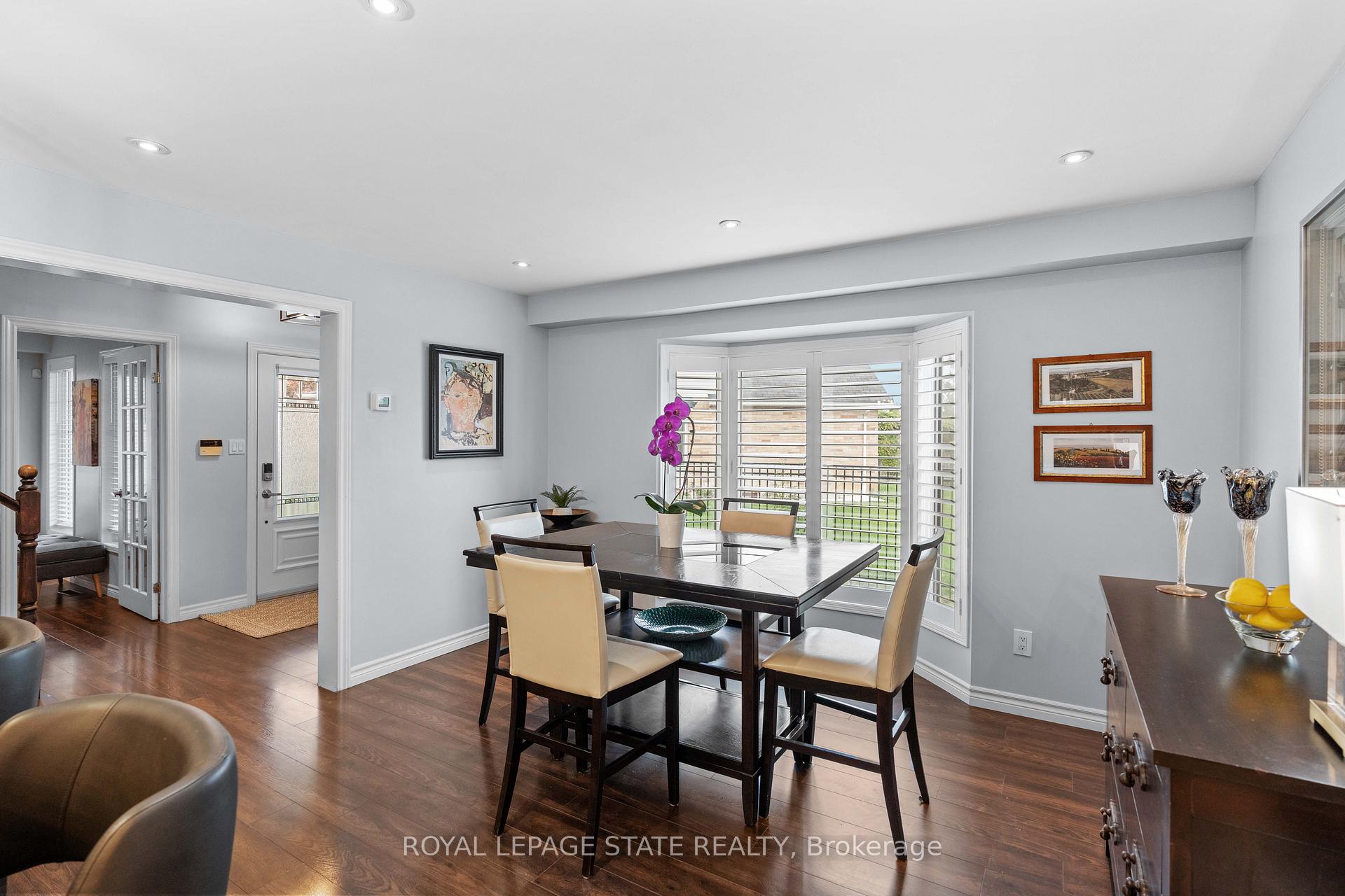 Photo 4 of 95 Thoroughbred Boulevard, Hamilton, Ancaster — HOMEH
