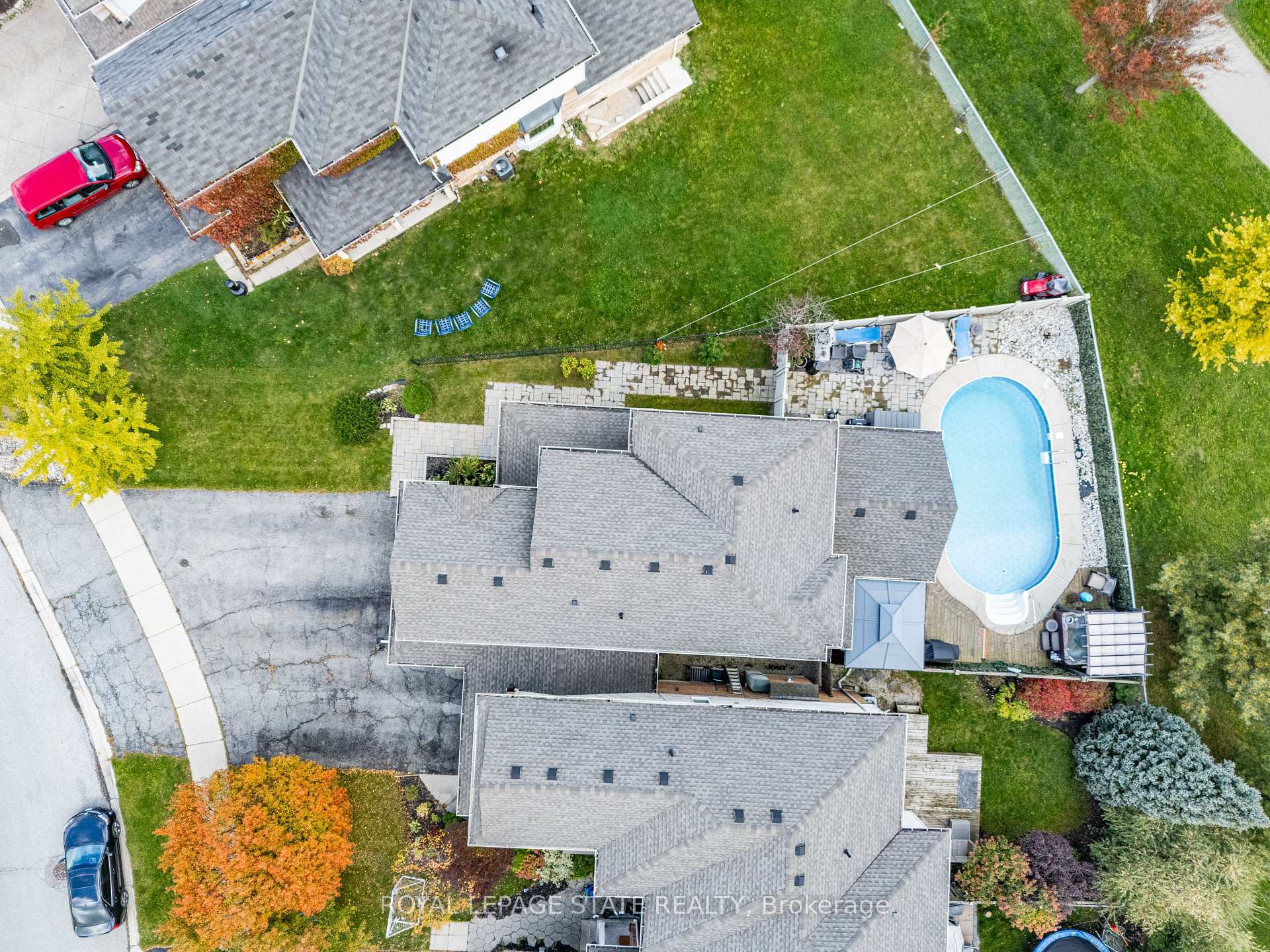 Photo 36 of 95 Thoroughbred Boulevard, Hamilton, Ancaster — HOMEH