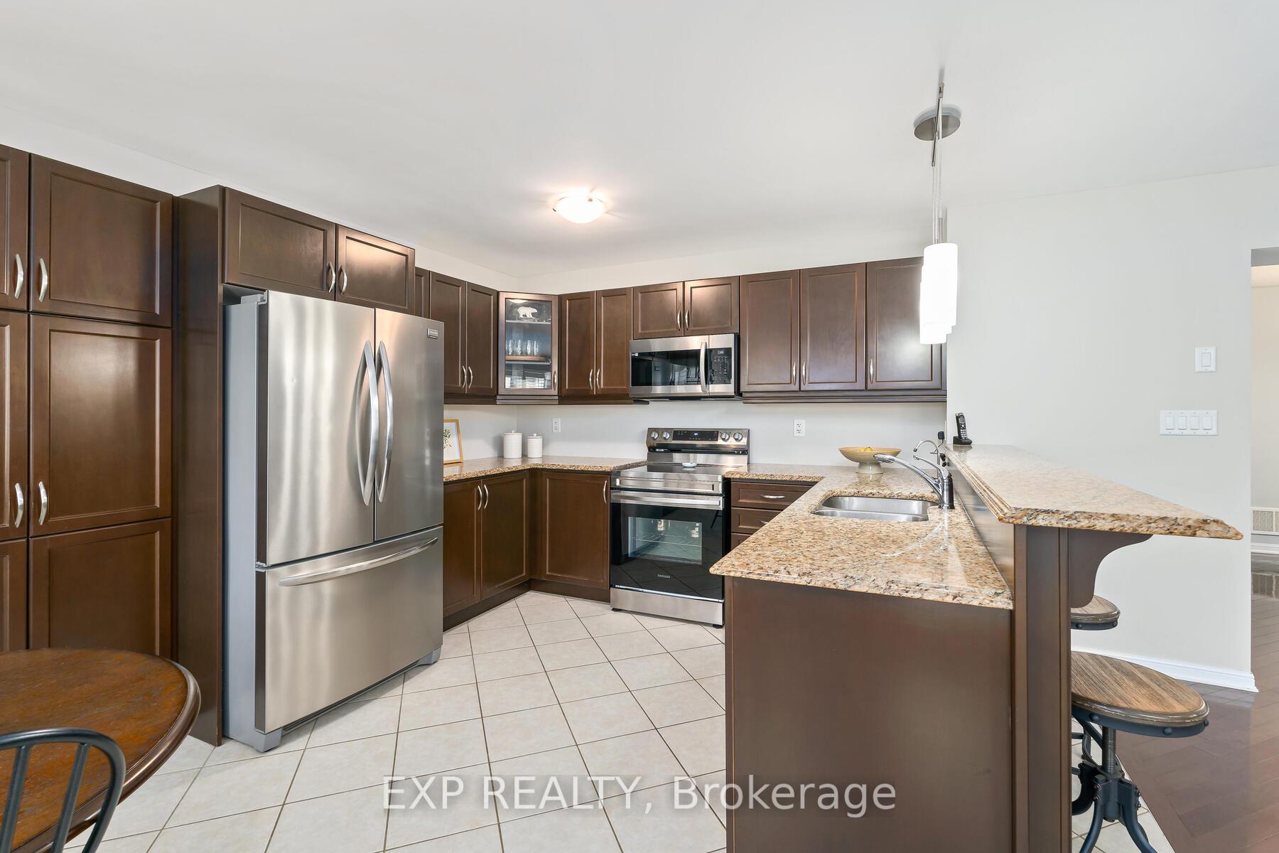 Photo 31 of 18 Davidson Drive, New Tecumseth, Alliston — HOMEH