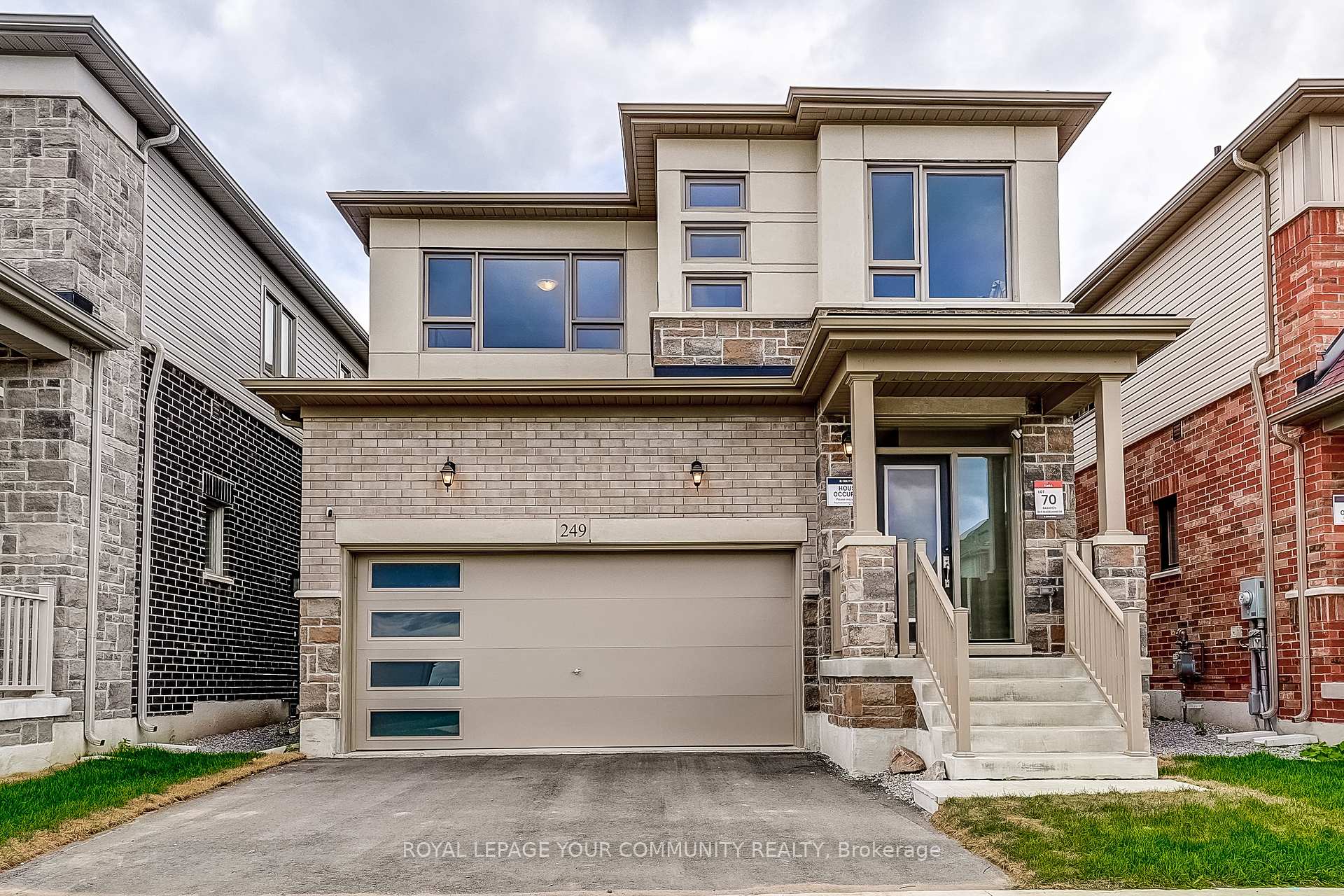 Photo 29 of 249 Madelaine Drive, Barrie, Rural Barrie Southeast — HOMEH