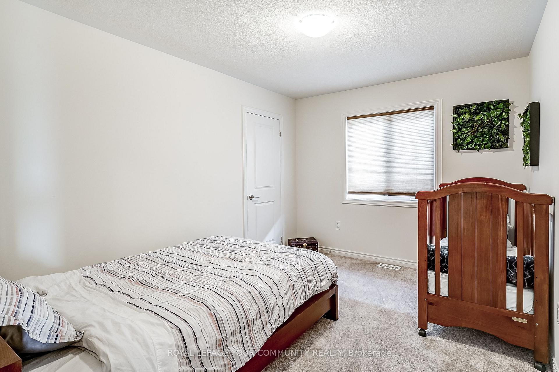 Photo 21 of 249 Madelaine Drive, Barrie, Rural Barrie Southeast — HOMEH