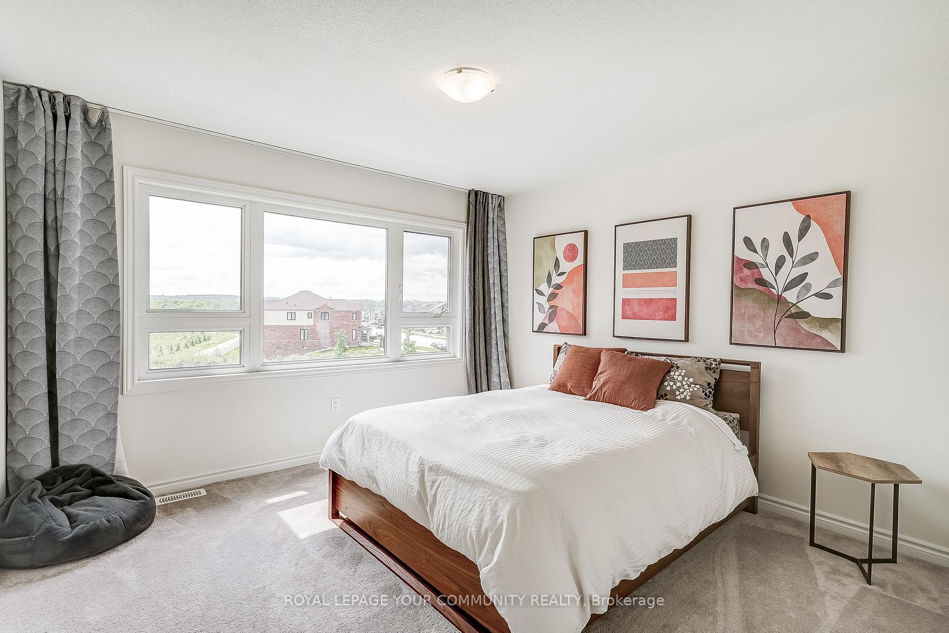 Photo 22 of 249 Madelaine Drive, Barrie, Rural Barrie Southeast — HOMEH